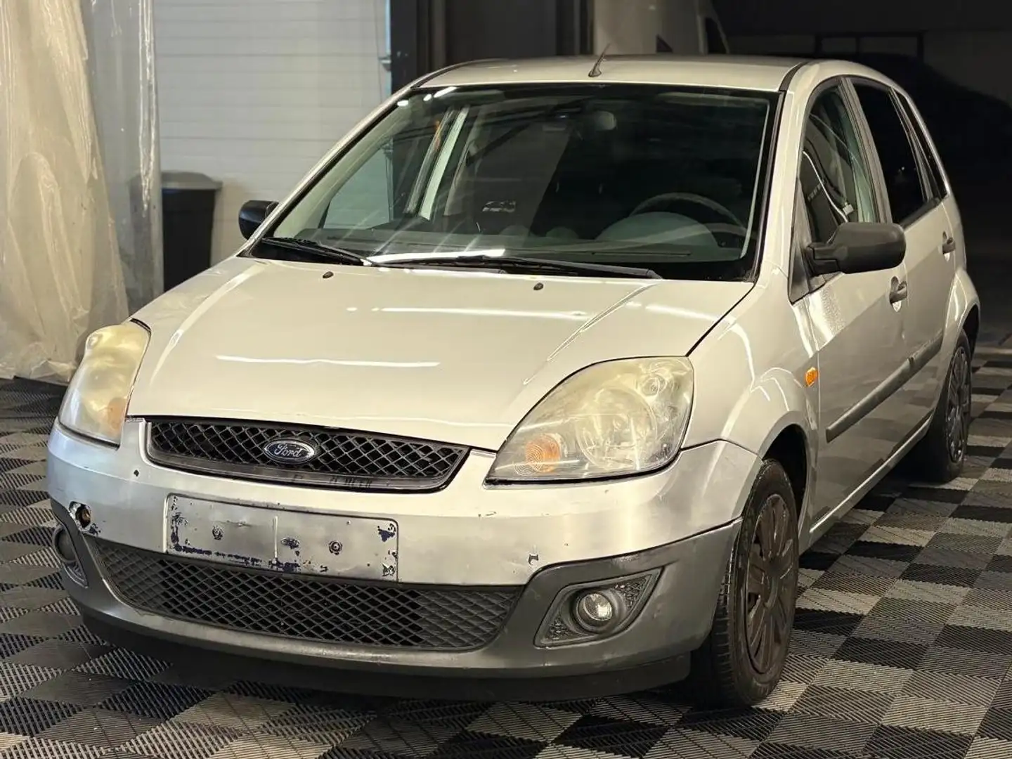 Ford Fiesta Fiesta 1.3i Start - 1