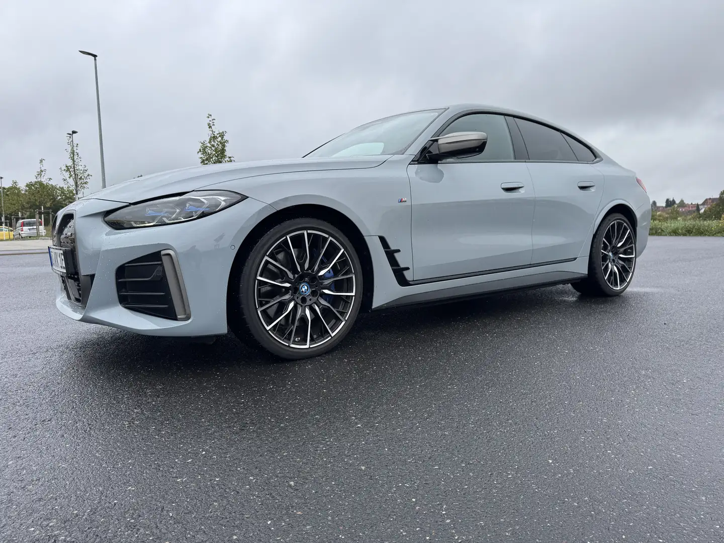 BMW i4 i4 M50 Gran Coupe Laser HK DrivingProf SitzLüftun Grau - 1