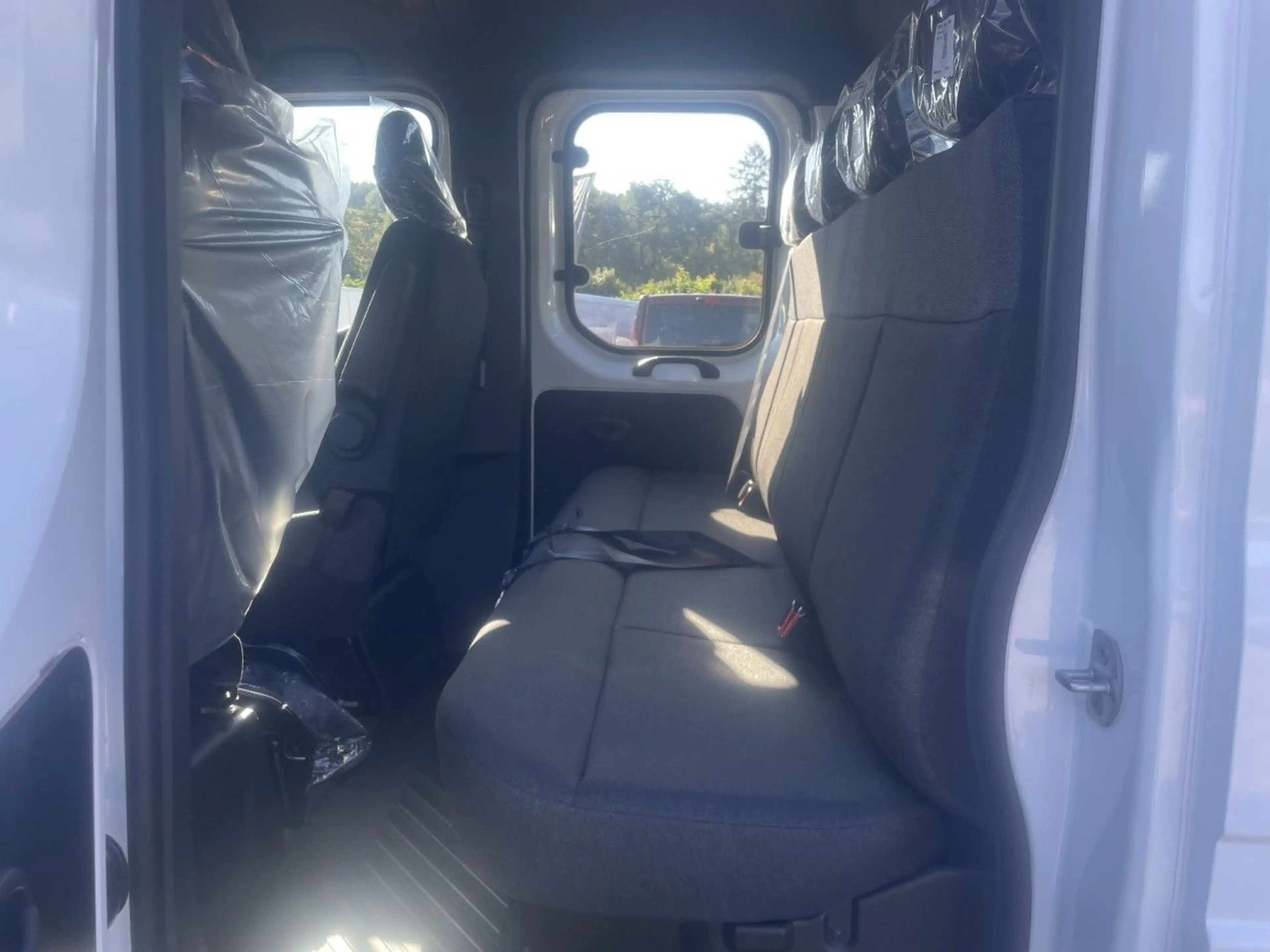 Renault Master Werkseitige Umbauten FWD 3-Seitenkipper D — photo 11
