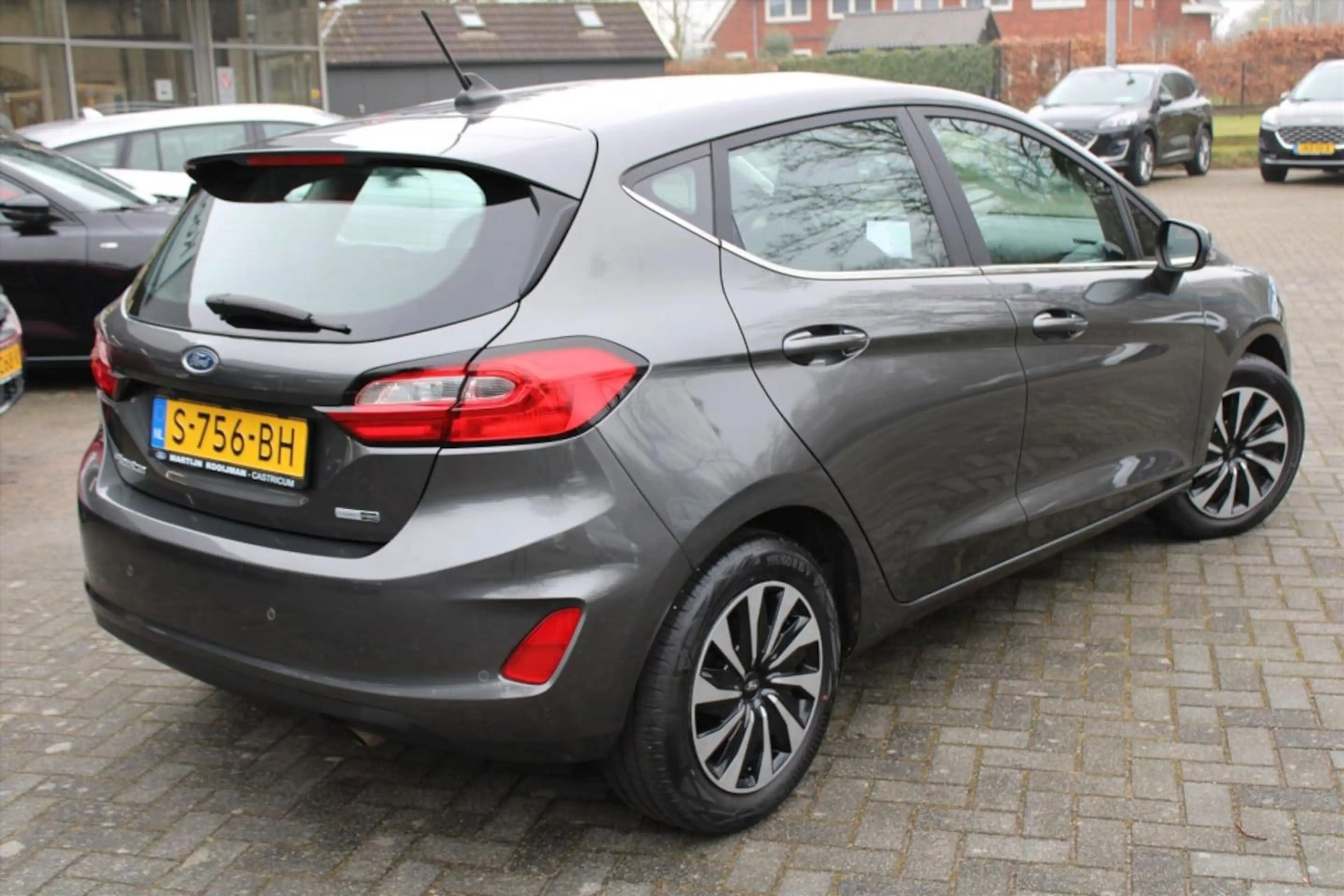 Ford Fiesta 1.0 EcoBoost Hybrid Titanium — photo 2