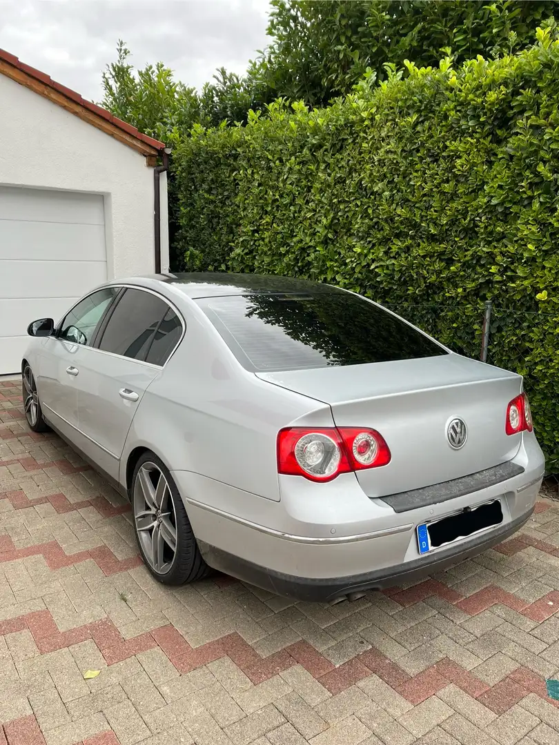 Volkswagen Passat 2.0 TDI DPF Comfortline - 2