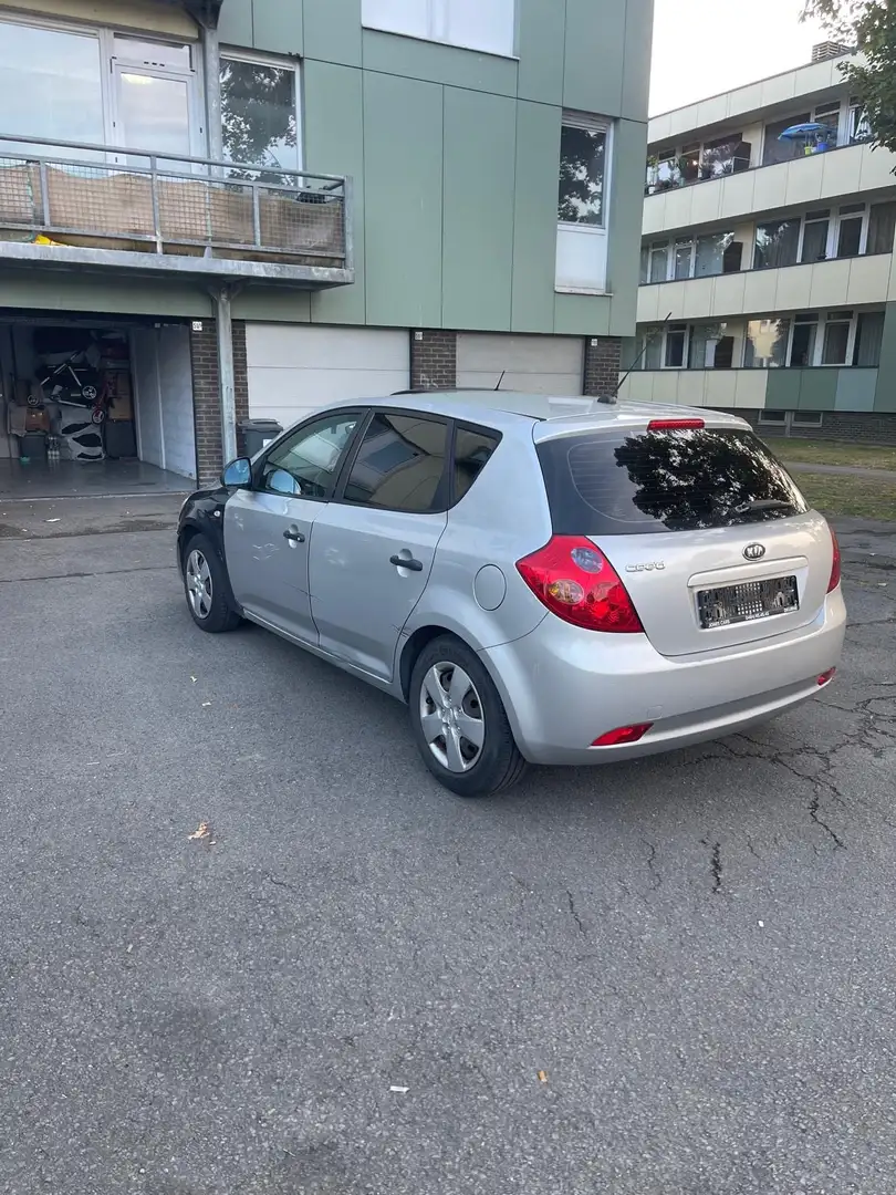 Kia Ceed / cee'd 1.4 CVVT EX - 1