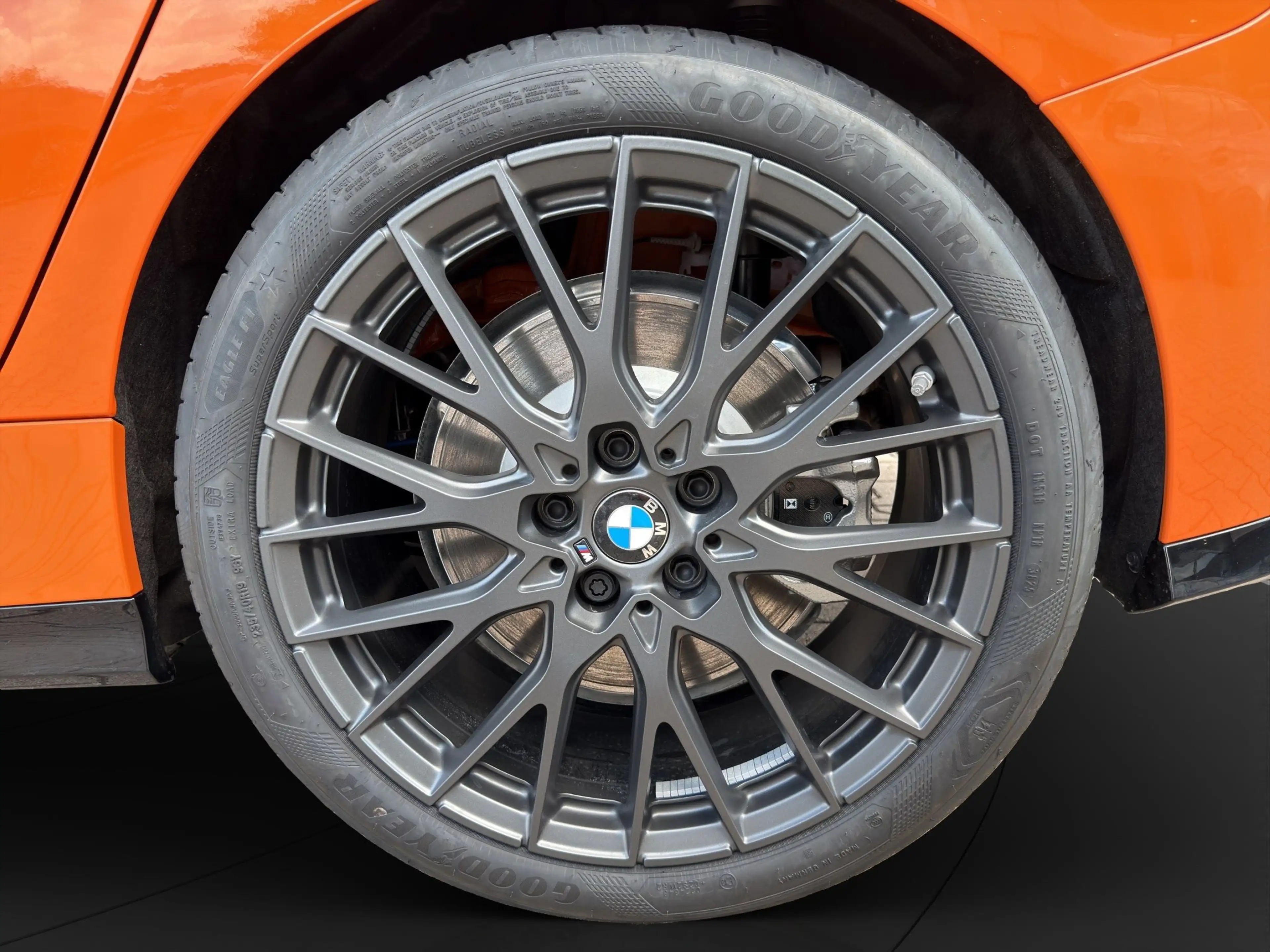 BMW 135 M135 xDrive 5-Türer — photo 10