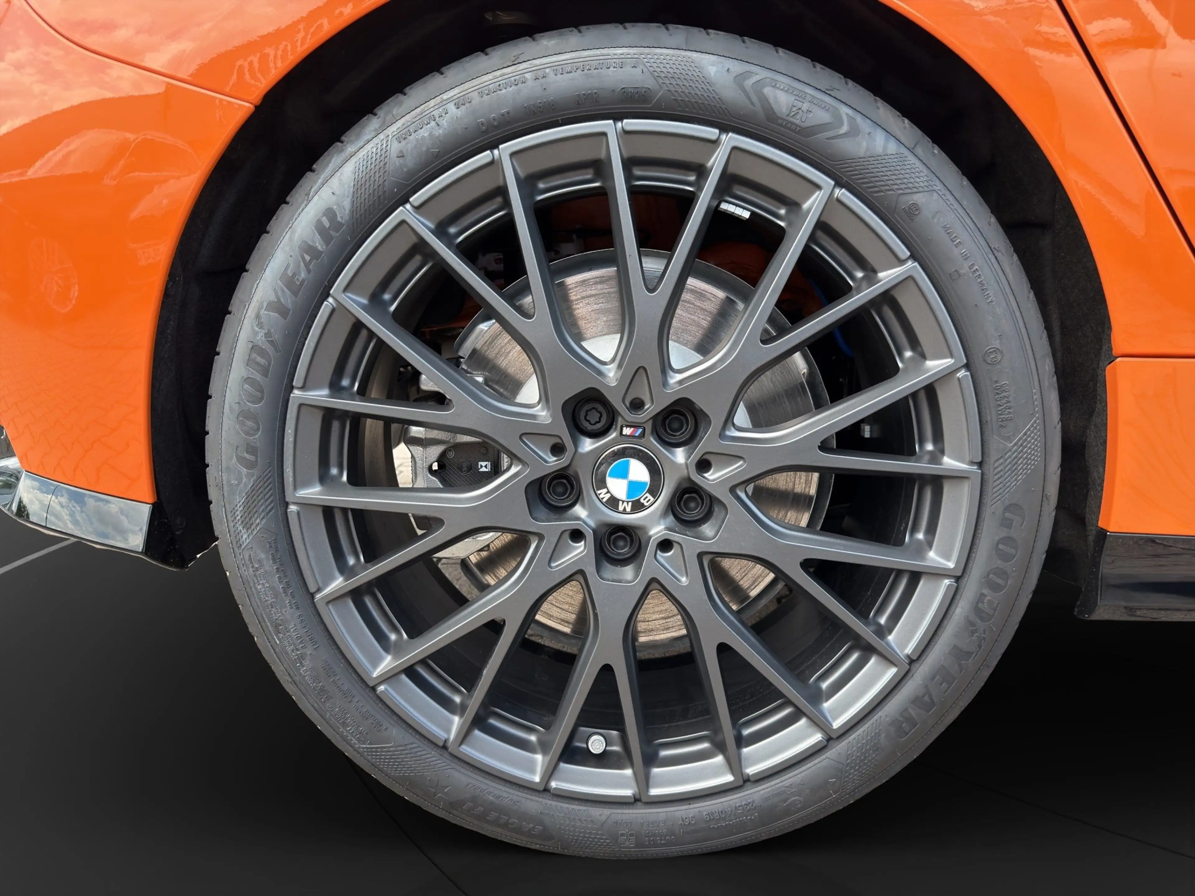BMW 135 M135 xDrive 5-Türer — photo 12
