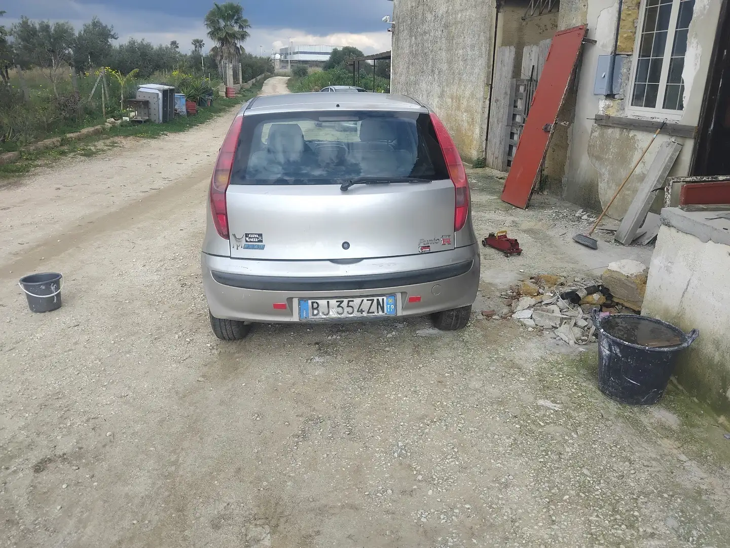 Fiat Punto 5p 1.2 Star 60cv - 2