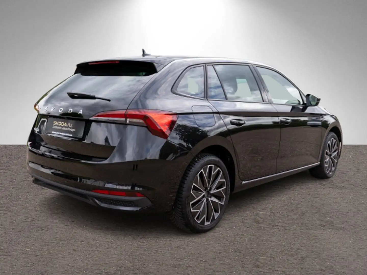 Skoda Scala Selection 1.5 TSI DSG Navi LED ACC RFK AHK Noir - 2