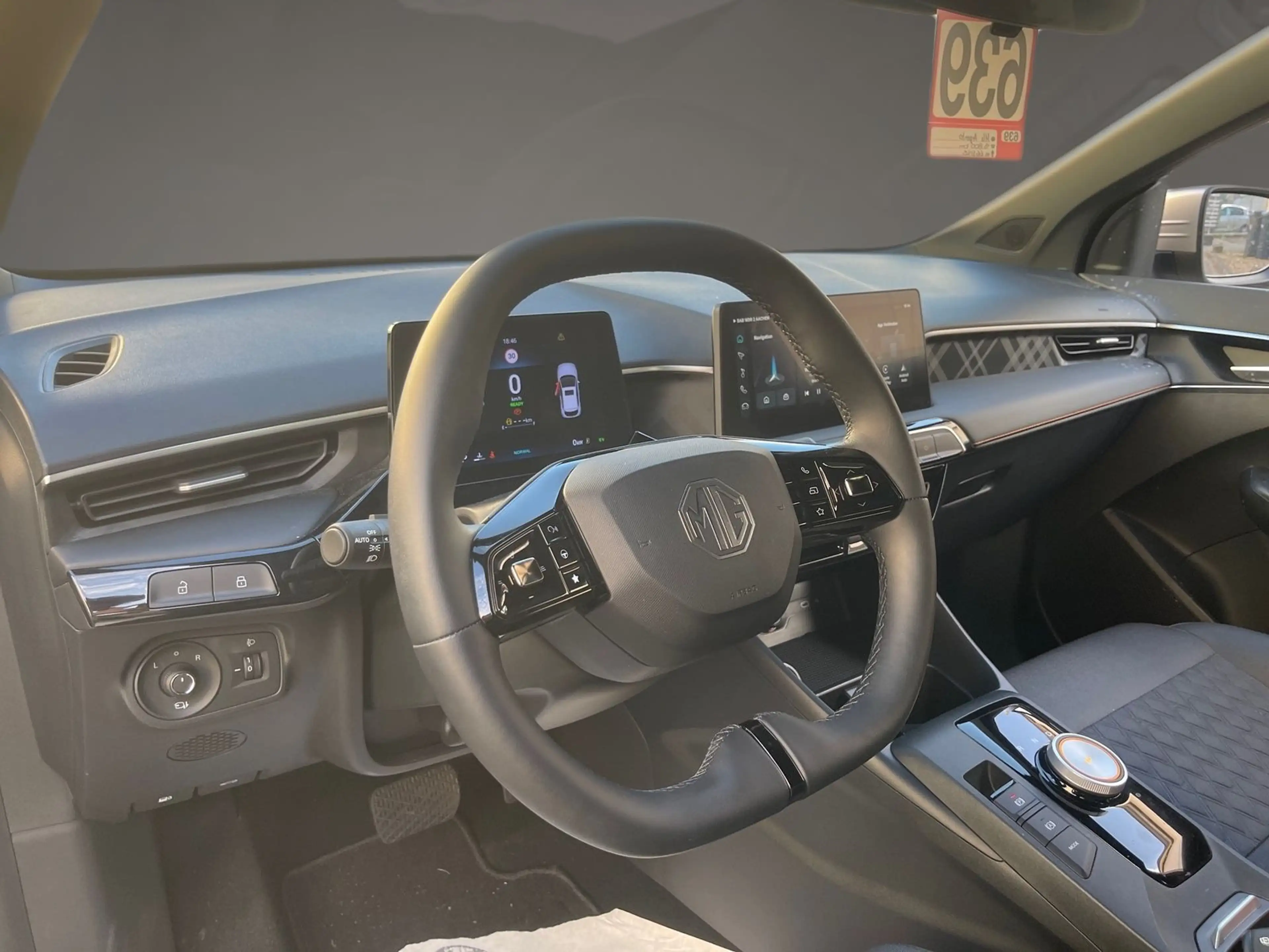 MG MG3 1.5 Hybrid+ 143kW Luxury Navi Kamera PDC ACC — photo 9