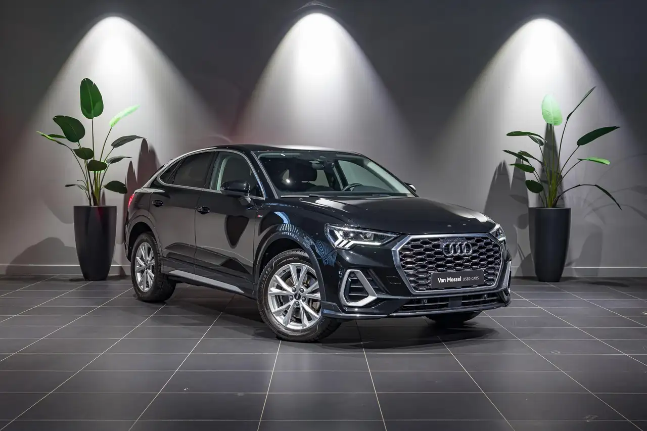 Audi Q3 Sportback 45 TFSI e S tronic S-LINE LEDER ZETE, миниатюра 3