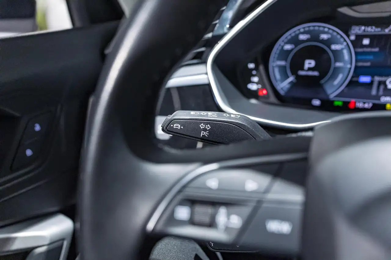 Audi Q3 Sportback 45 TFSI e S tronic S-LINE LEDER ZETE, миниатюра 28