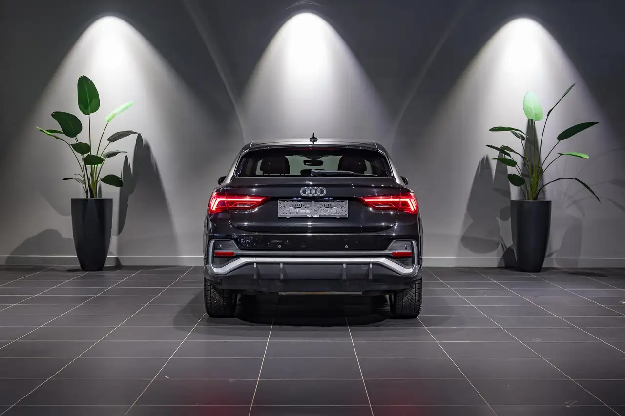 Audi Q3 Sportback 45 TFSI e S tronic S-LINE LEDER ZETE, миниатюра 5