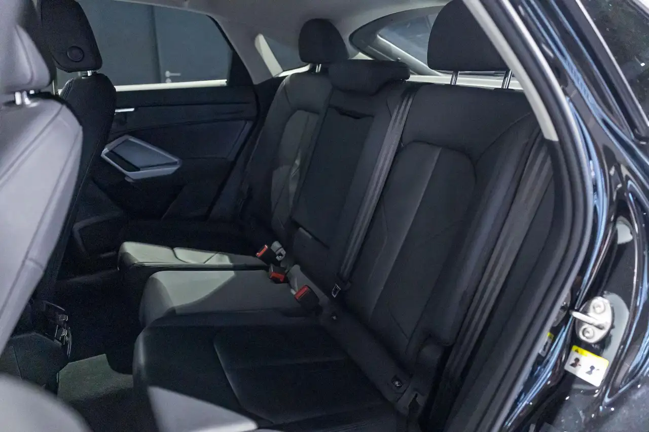 Audi Q3 Sportback 45 TFSI e S tronic S-LINE LEDER ZETE, миниатюра 9