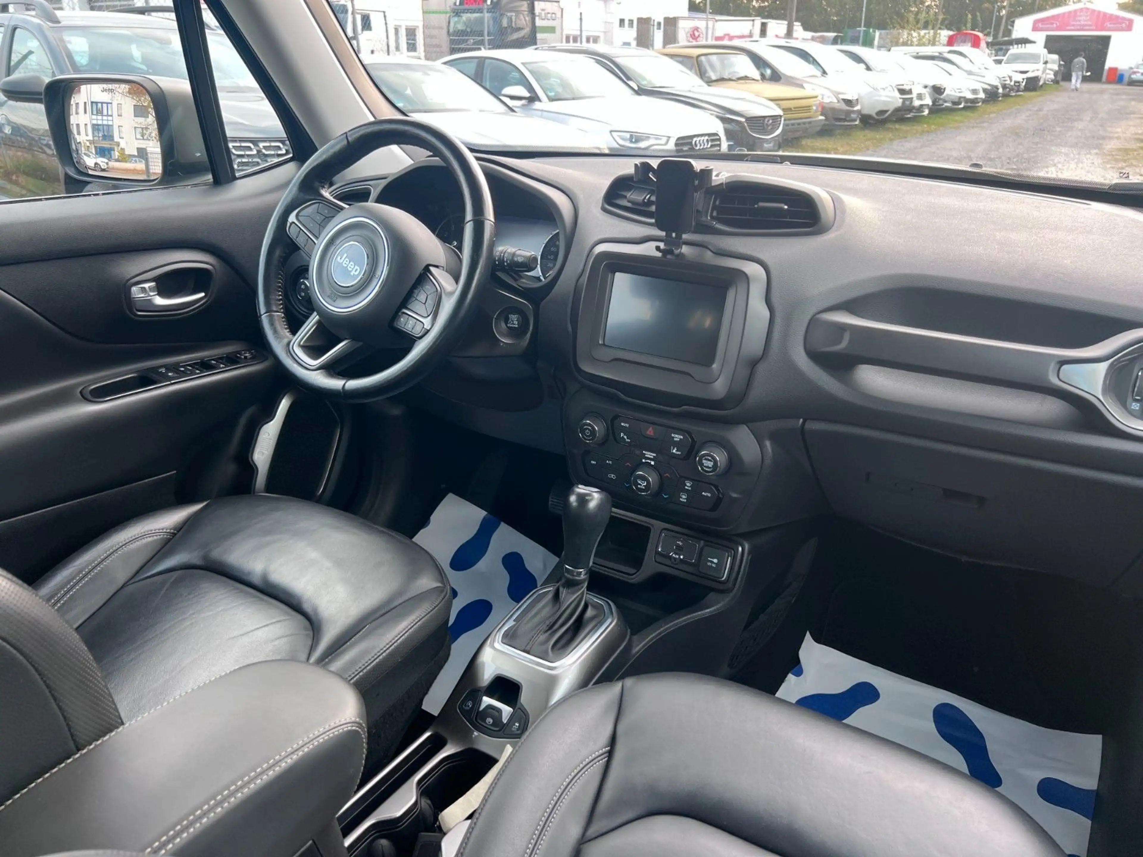 Jeep Renegade Limited FWD Xenon Kamera Automatik — photo 9