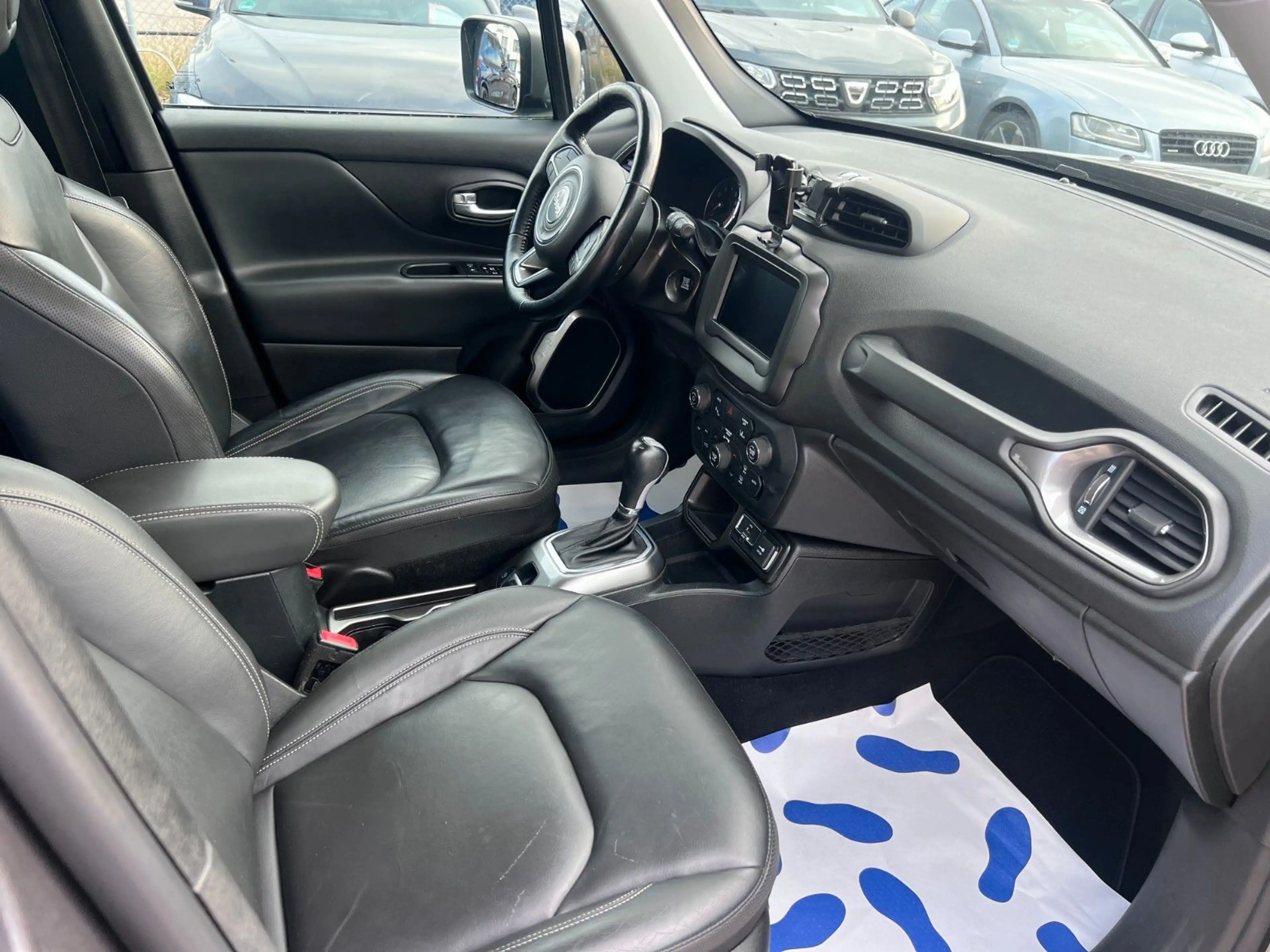Jeep Renegade Limited FWD Xenon Kamera Automatik — photo 10