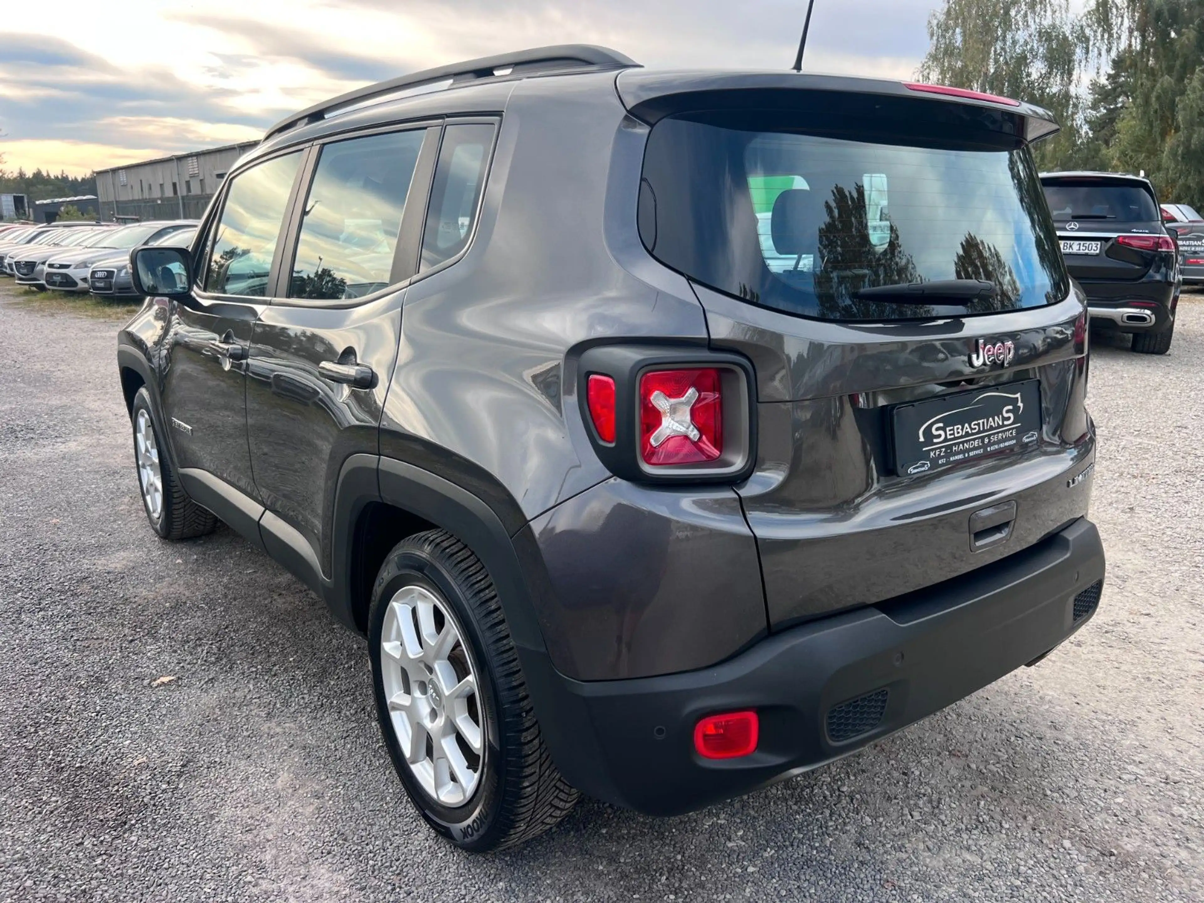 Jeep Renegade Limited FWD Xenon Kamera Automatik — photo 6