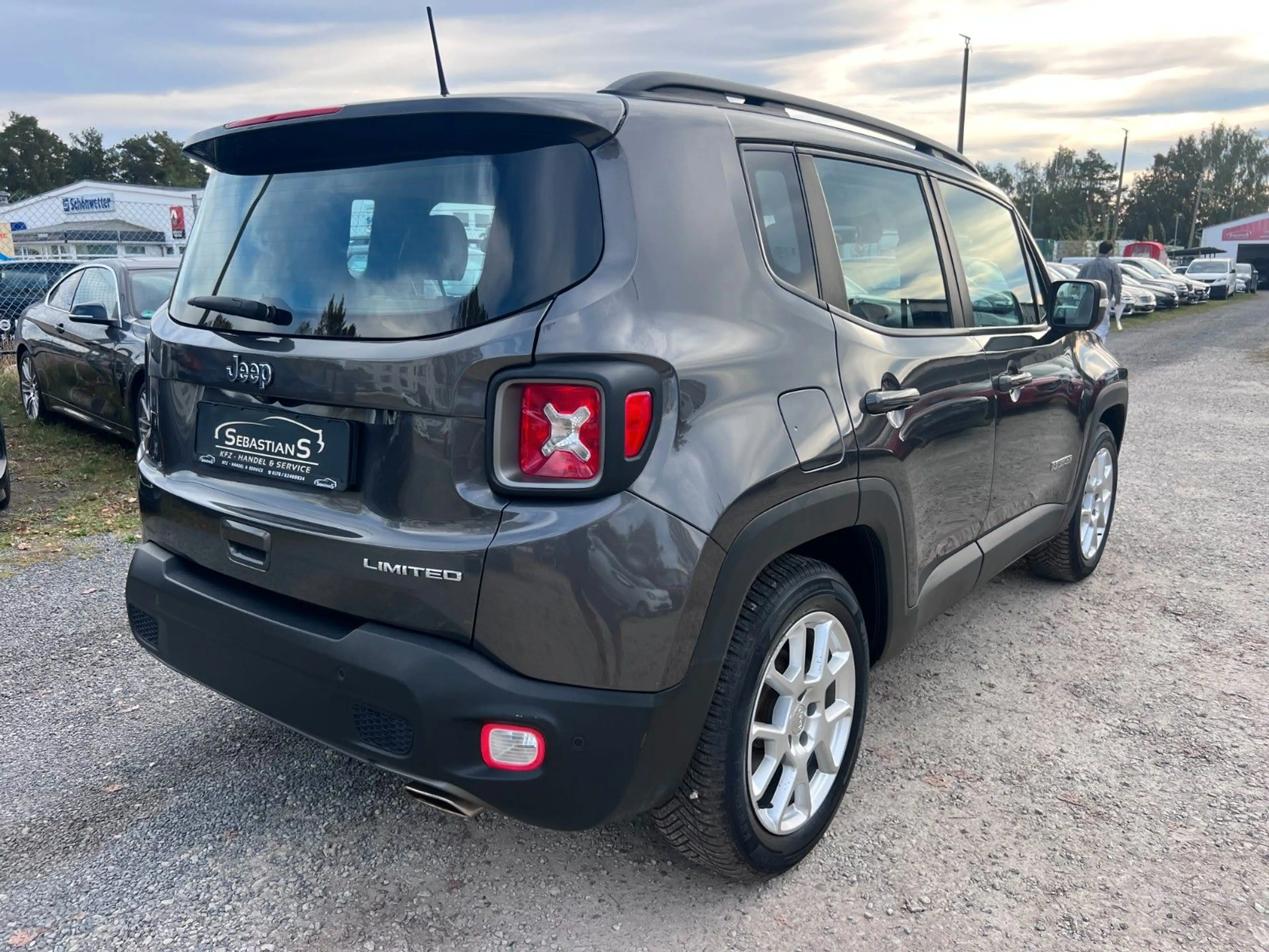 Jeep Renegade Limited FWD Xenon Kamera Automatik — photo 4