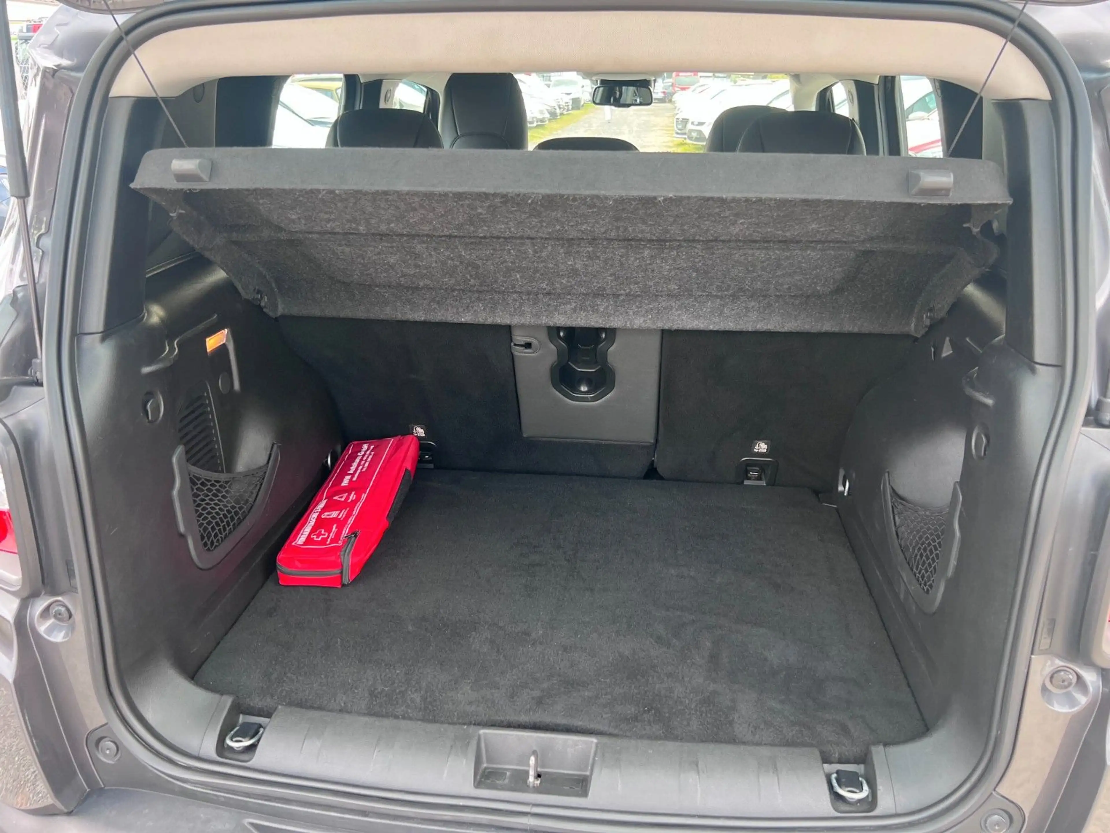Jeep Renegade Limited FWD Xenon Kamera Automatik — photo 12