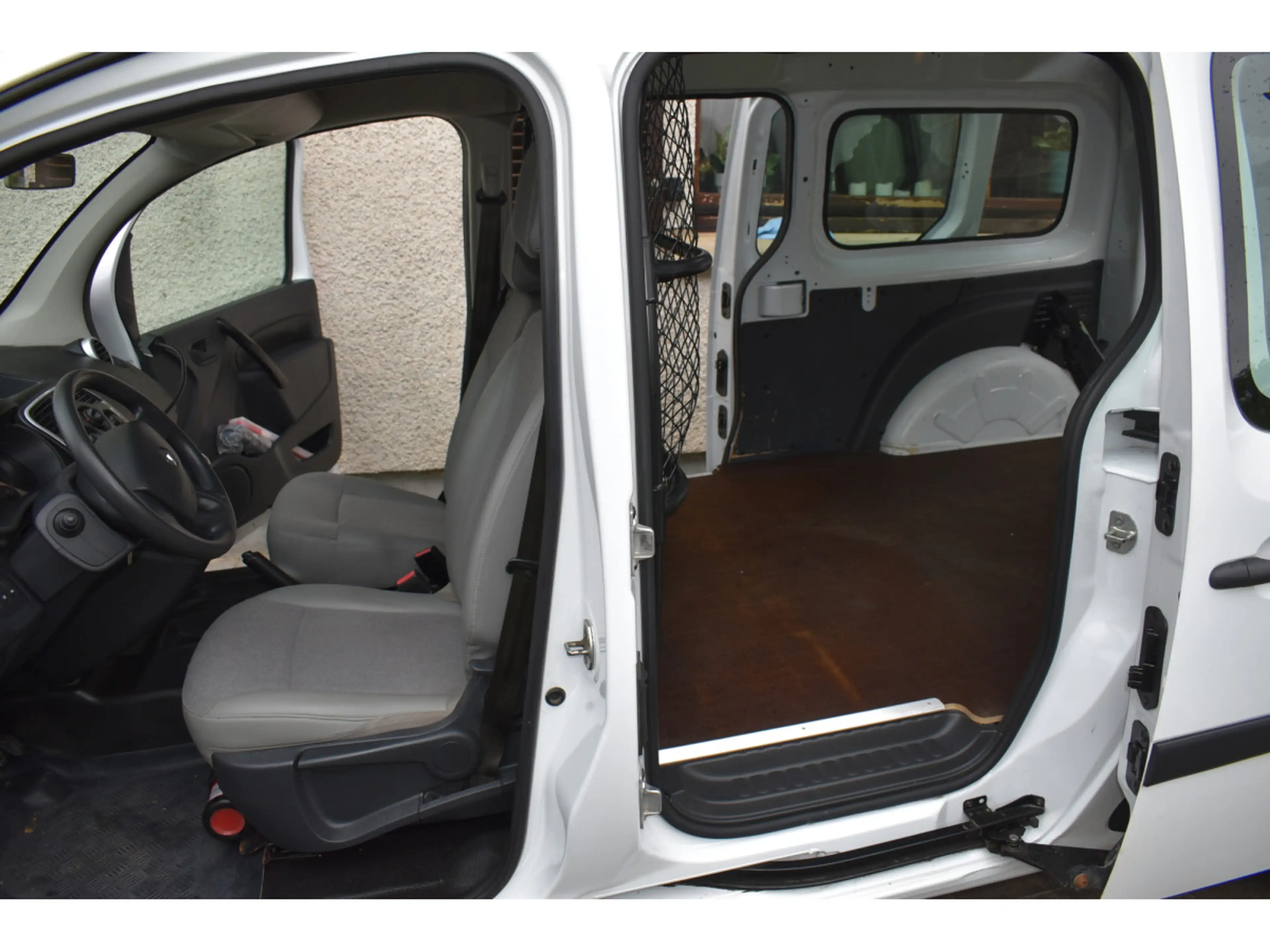 Renault Kangoo 1,5 DCi Maxi 50000km TVA comprise — photo 12