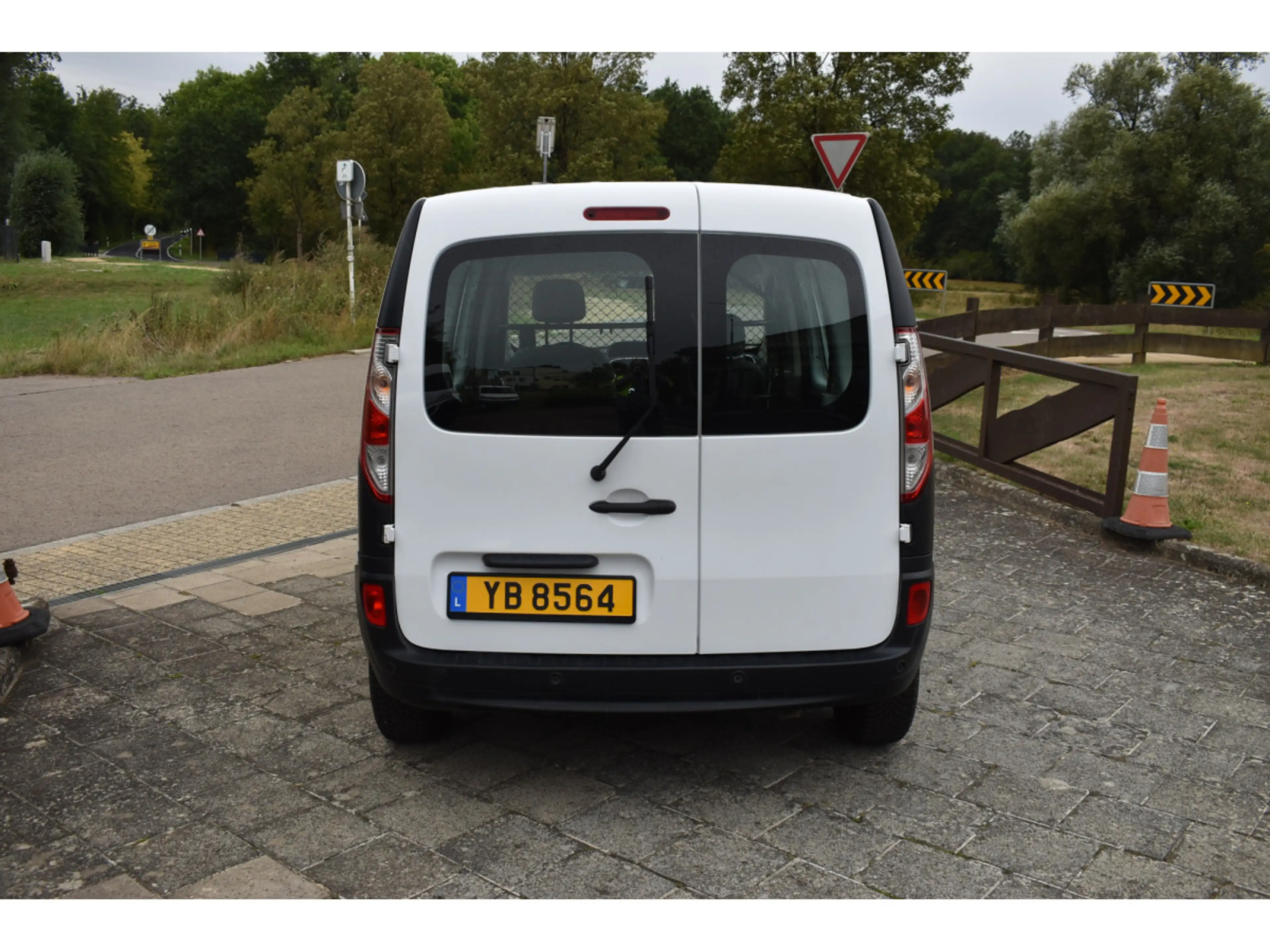 Renault Kangoo 1,5 DCi Maxi 50000km TVA comprise — photo 5