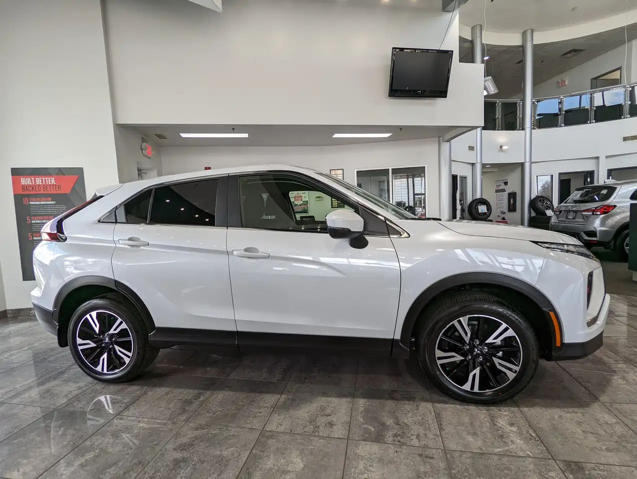 Mitsubishi Eclipse Cross снимка Mitsubishi Eclipse Cross