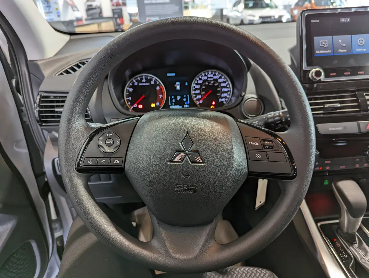 Mitsubishi Eclipse Cross снимка Mitsubishi Eclipse Cross