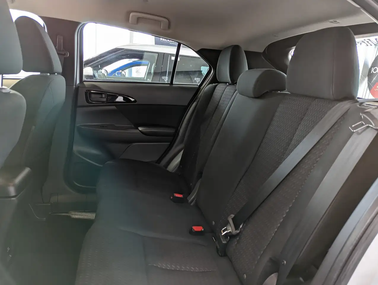 Mitsubishi Eclipse Cross снимка Mitsubishi Eclipse Cross