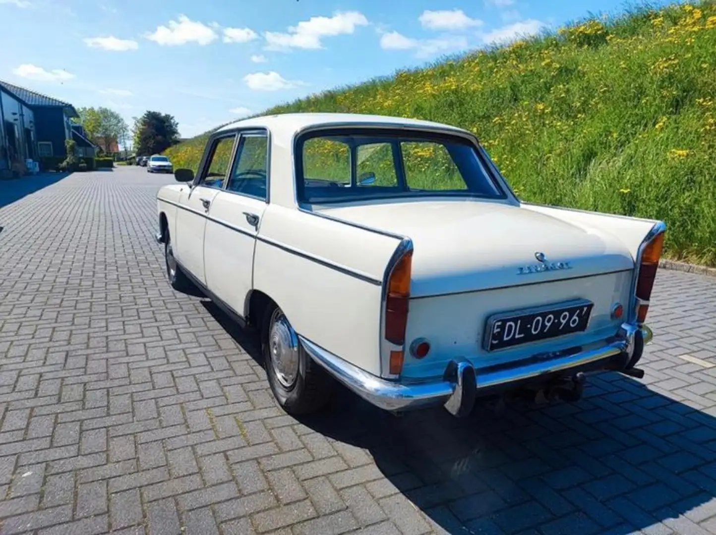 Peugeot 404 - 2