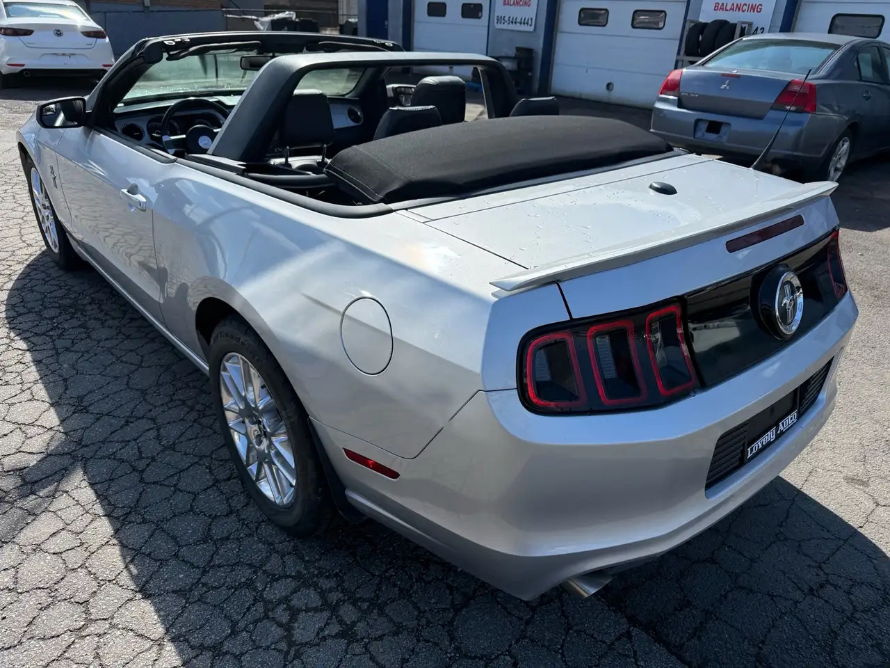 Ford Mustang снимка Ford Mustang