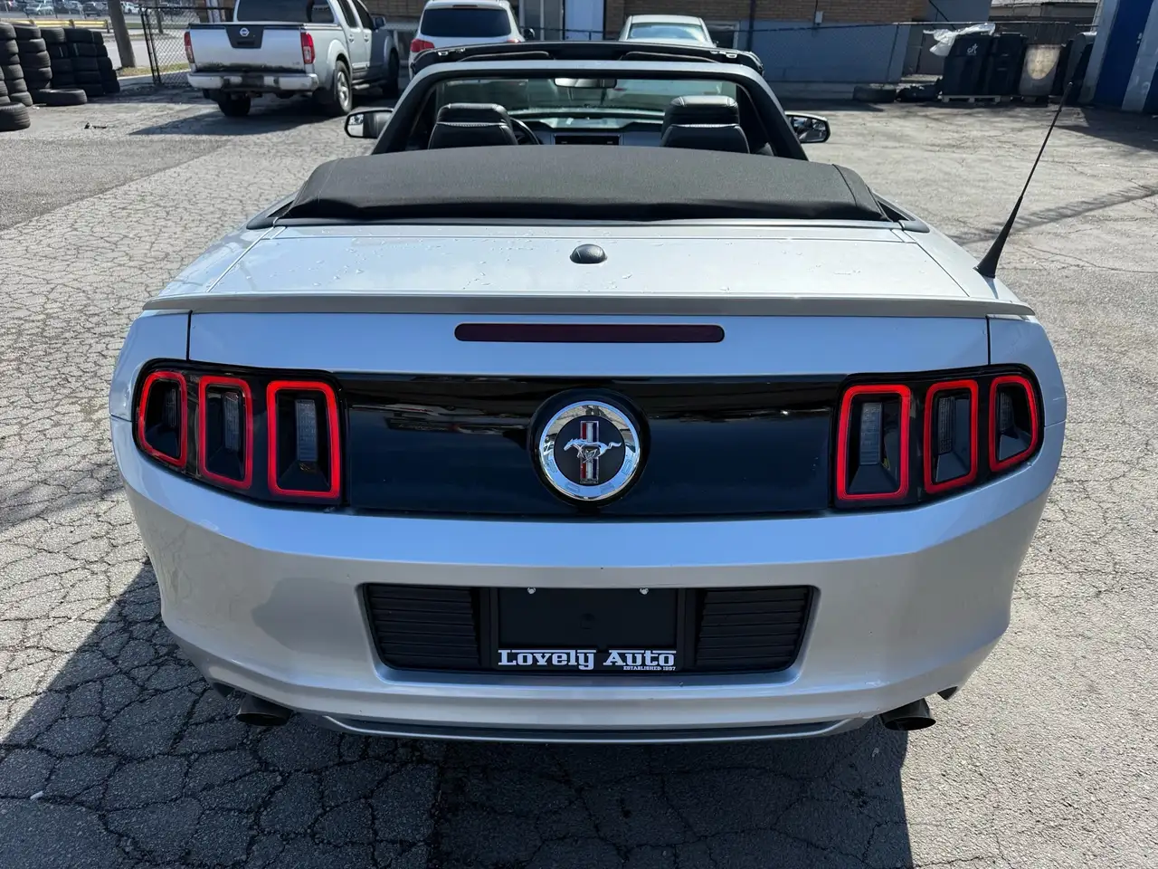 Ford Mustang снимка Ford Mustang