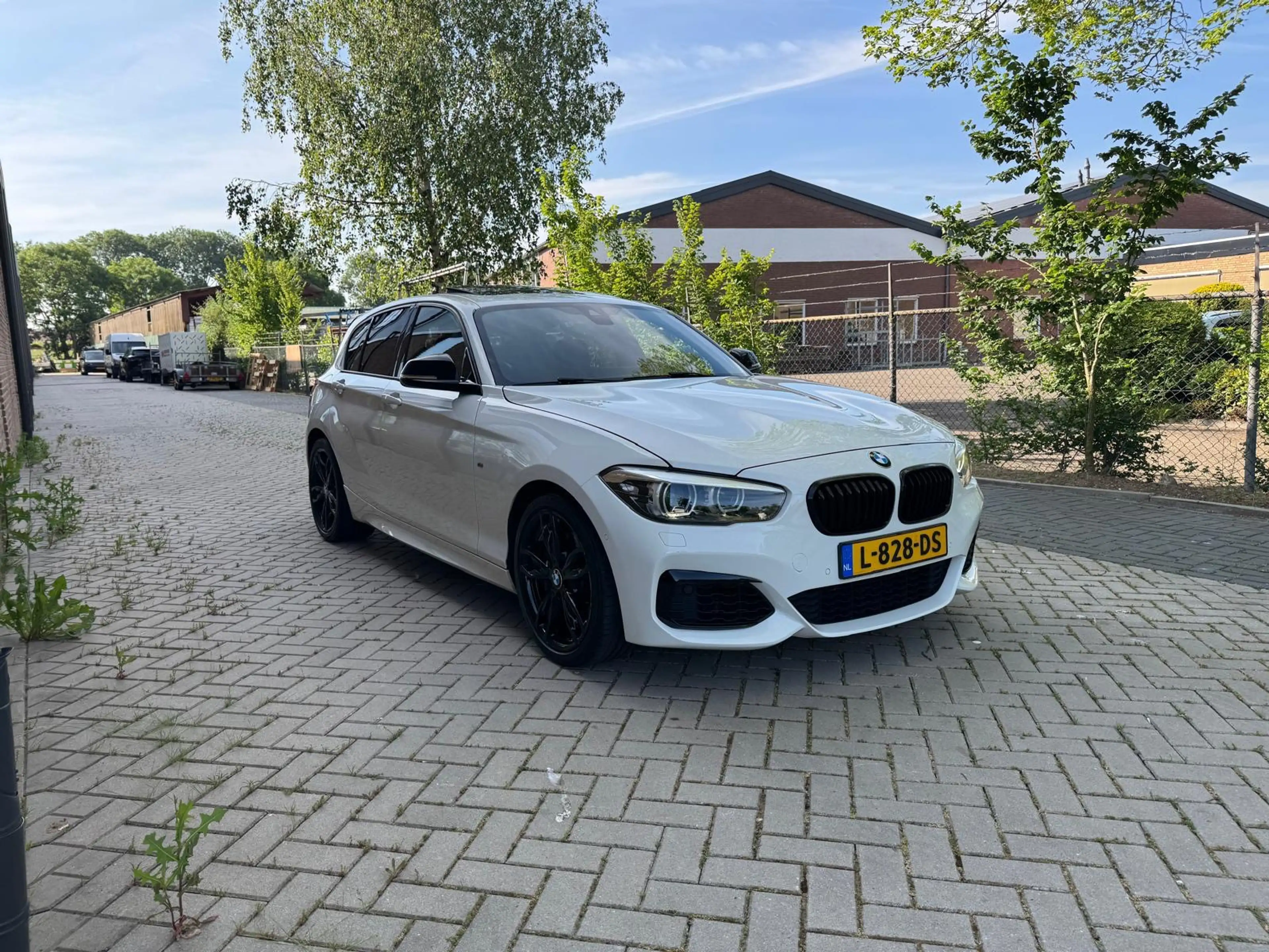 BMW 135 1-serie BMW M135i AUTOMAAT | M-SPORT | SCHUIF-/KAN — photo 11