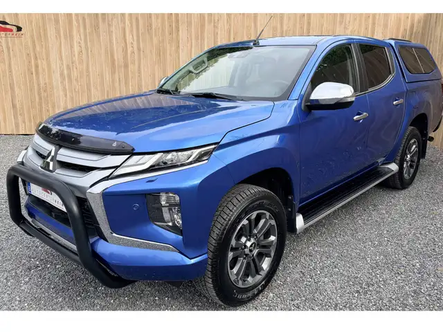 Mitsubishi L200 L 200 2.3 DI-D 4WD-II Intense HARDTOP