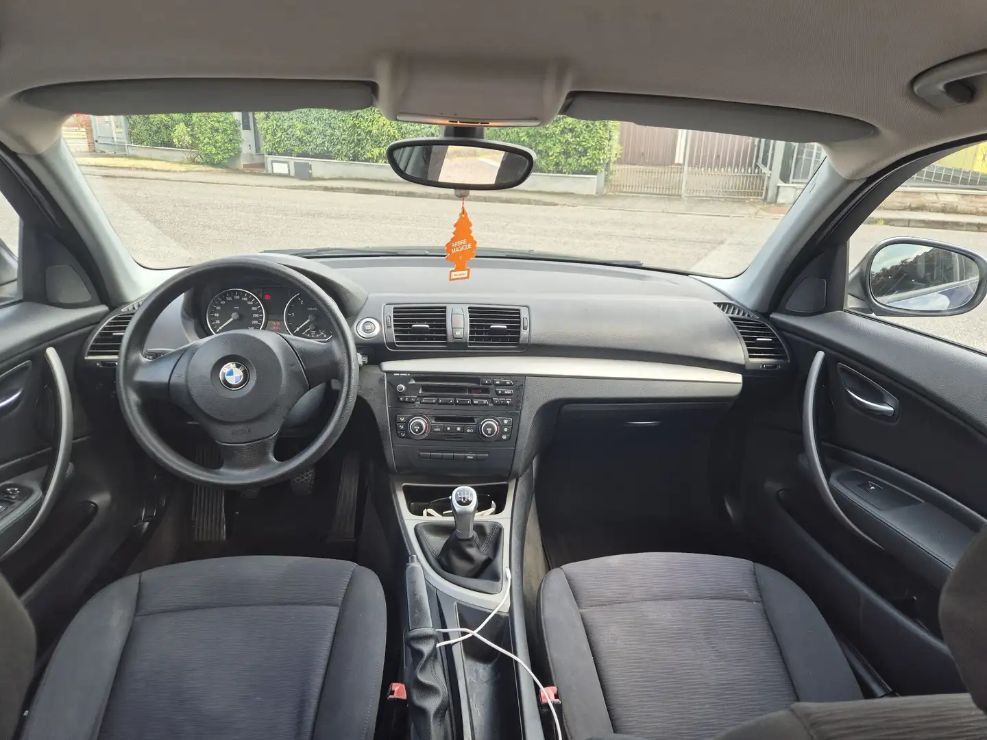 BMW 116 116d 5p 2.0 116cv dpf - 2