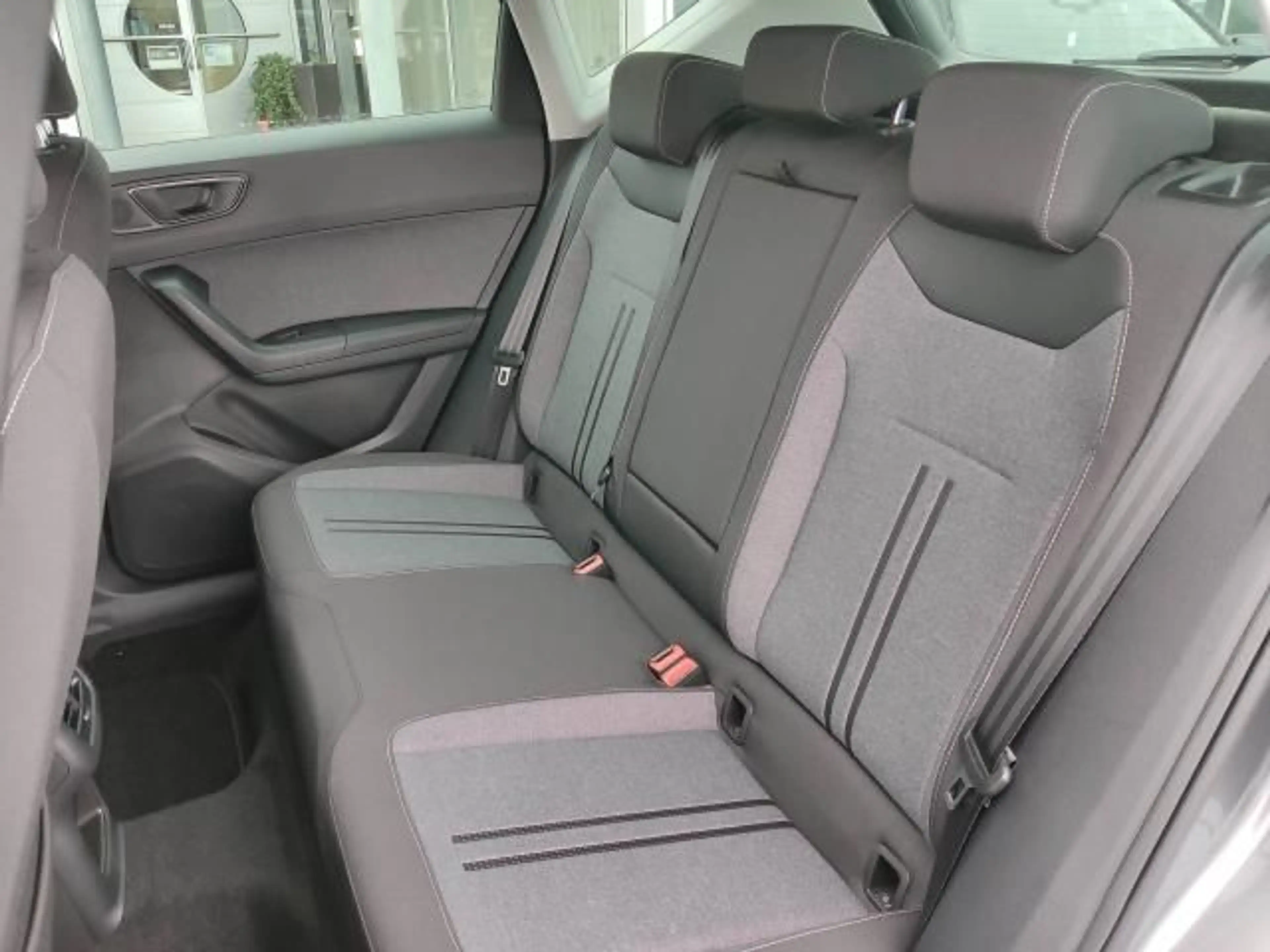 SEAT Ateca ATECA ROAD EDITION 1.5 TSI DSG NAVI PARKLENKASS. — photo 15