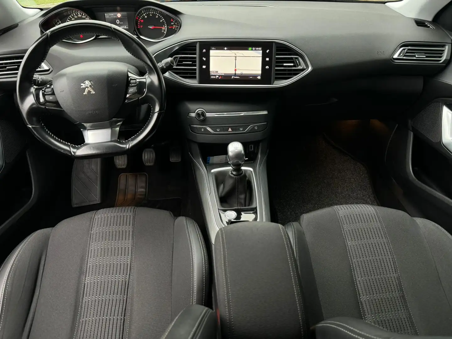 Peugeot 308 1.2 PureTech Blue incl Wit - 2