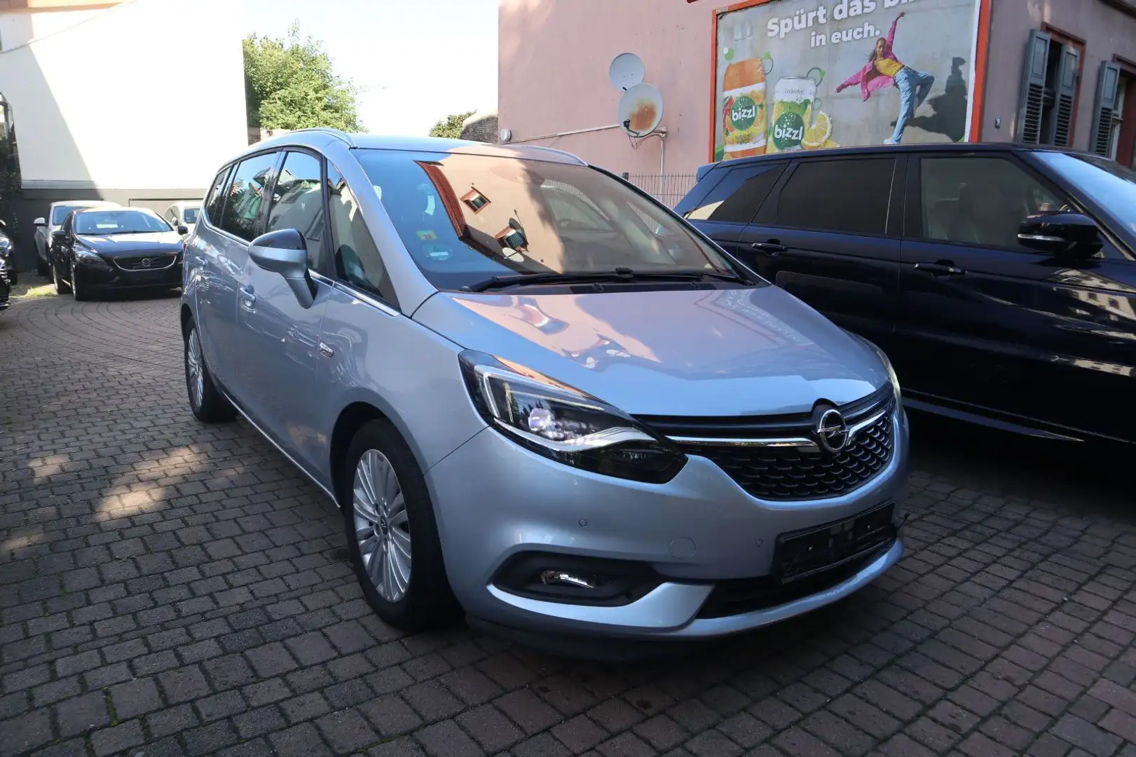 Opel Zafira Tourer 1.Hand Scheckheft AHK LED Silber - 1