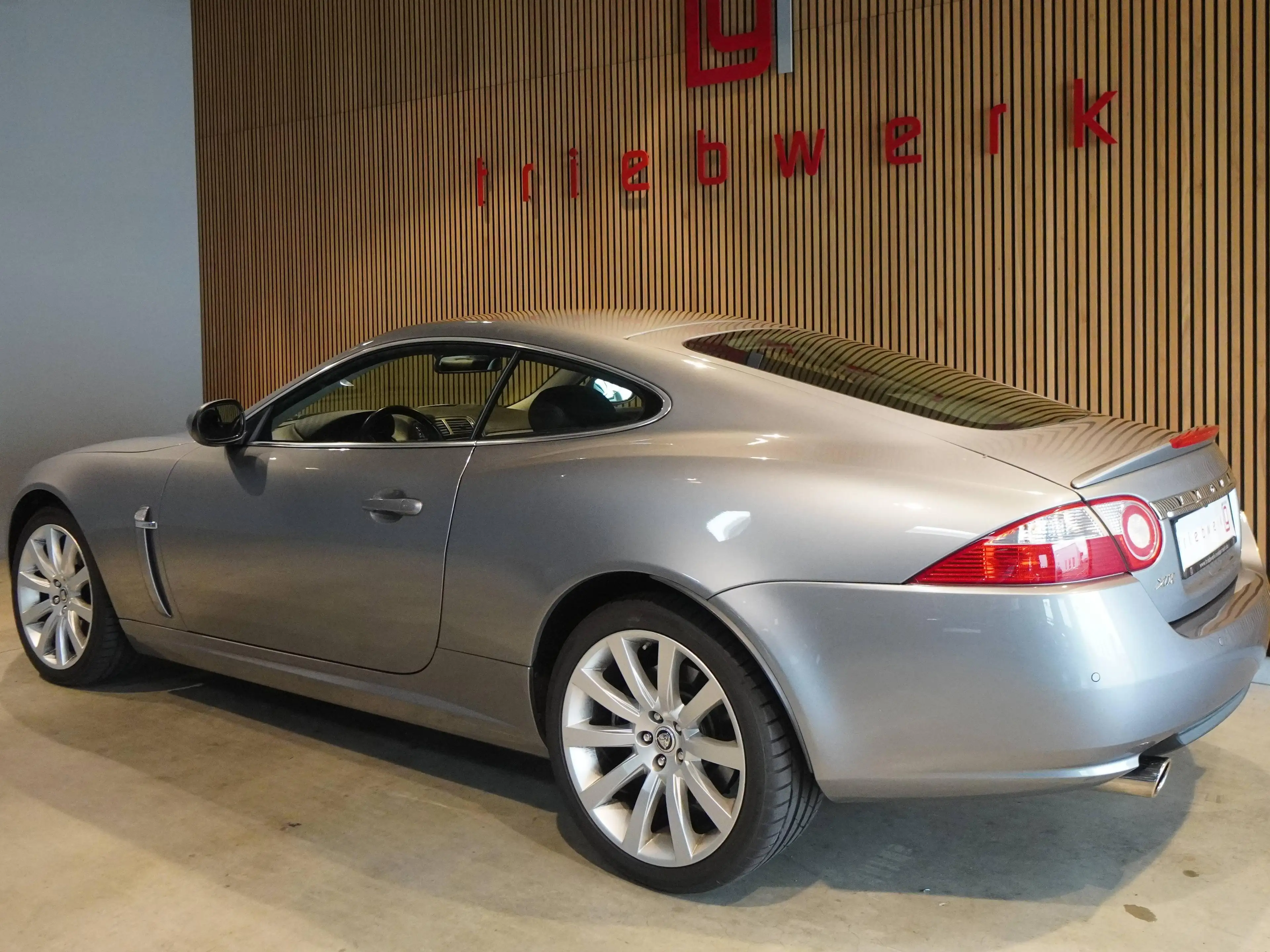 Jaguar XK XK 3.5 Coupe- U-frei-Traum Zustand - — photo 3