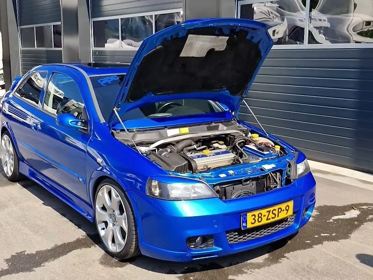 Opel Astra 2.0-16V Blauw - 2