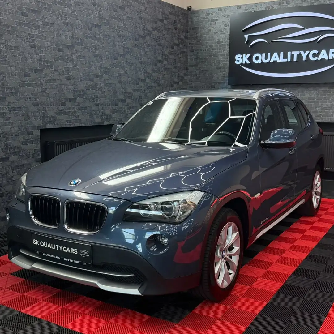 BMW X1 sDrive18d Blau - 1
