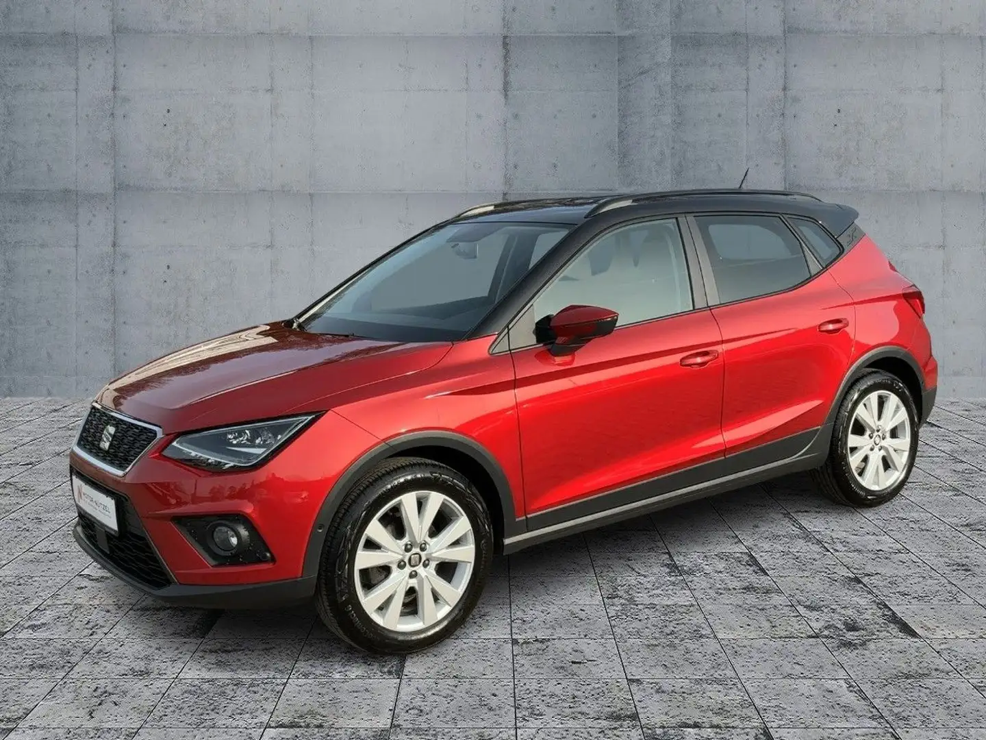 SEAT Arona 1.0 TSI STYLE LED+ACC+NAVI+SHZ+RFK+PLA+DAB Rot - 2