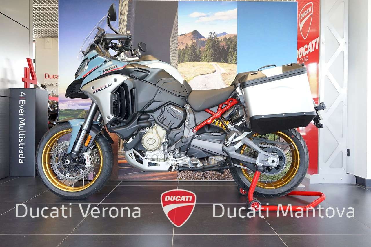 Ducati Multistrada V4 Rally Travel+radar