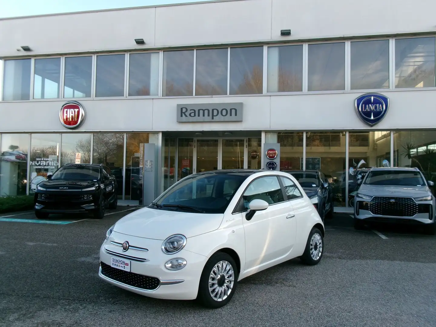 Fiat 500 500 1.0 Hybrid Dolcevita Weiß - 1