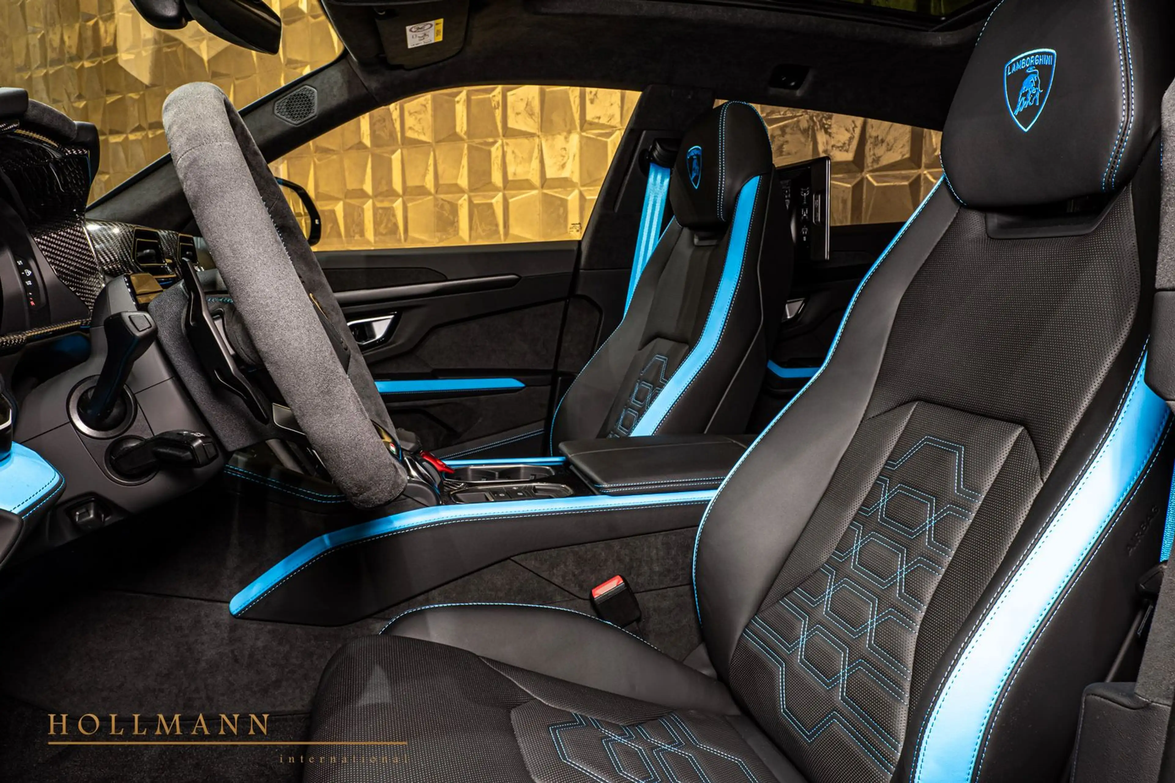 Lamborghini Urus SE + B&O + ANIMA + TV + Panoramic — photo 14