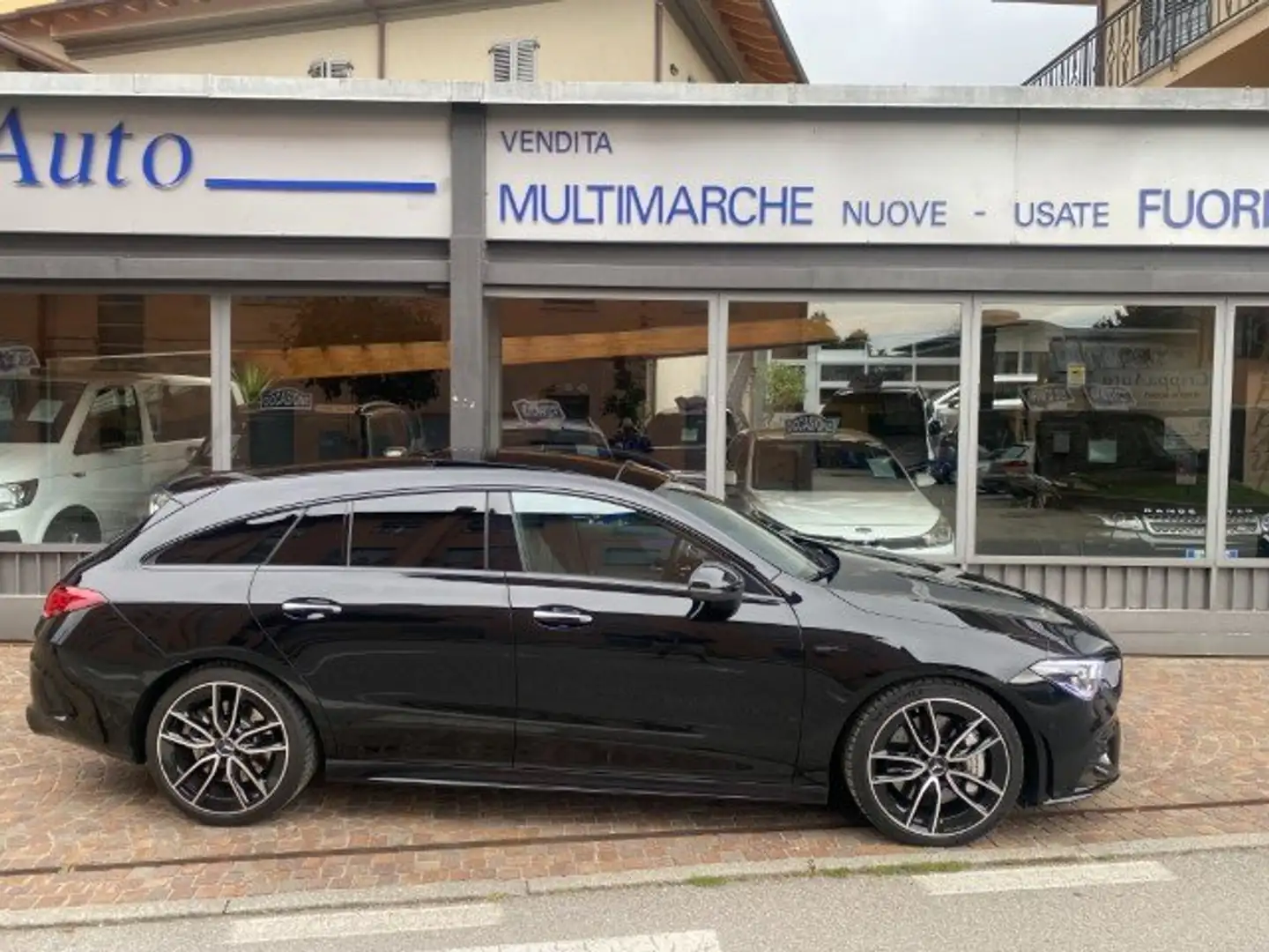 Mercedes-Benz CLA 35 AMG Shooting Brake 4Matic Premium Nero - 2