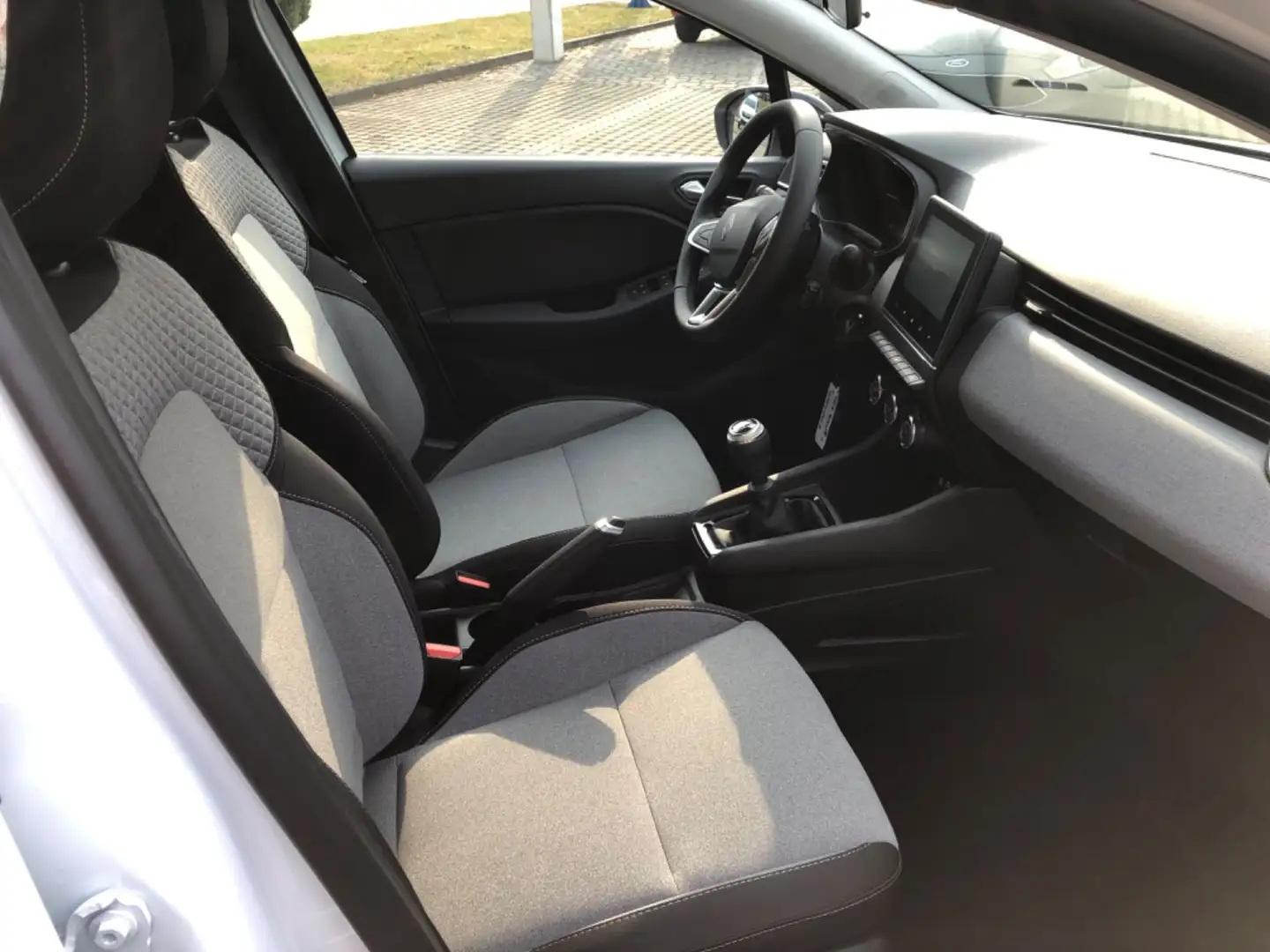 Renault Clio V Evolution Weiß - 2