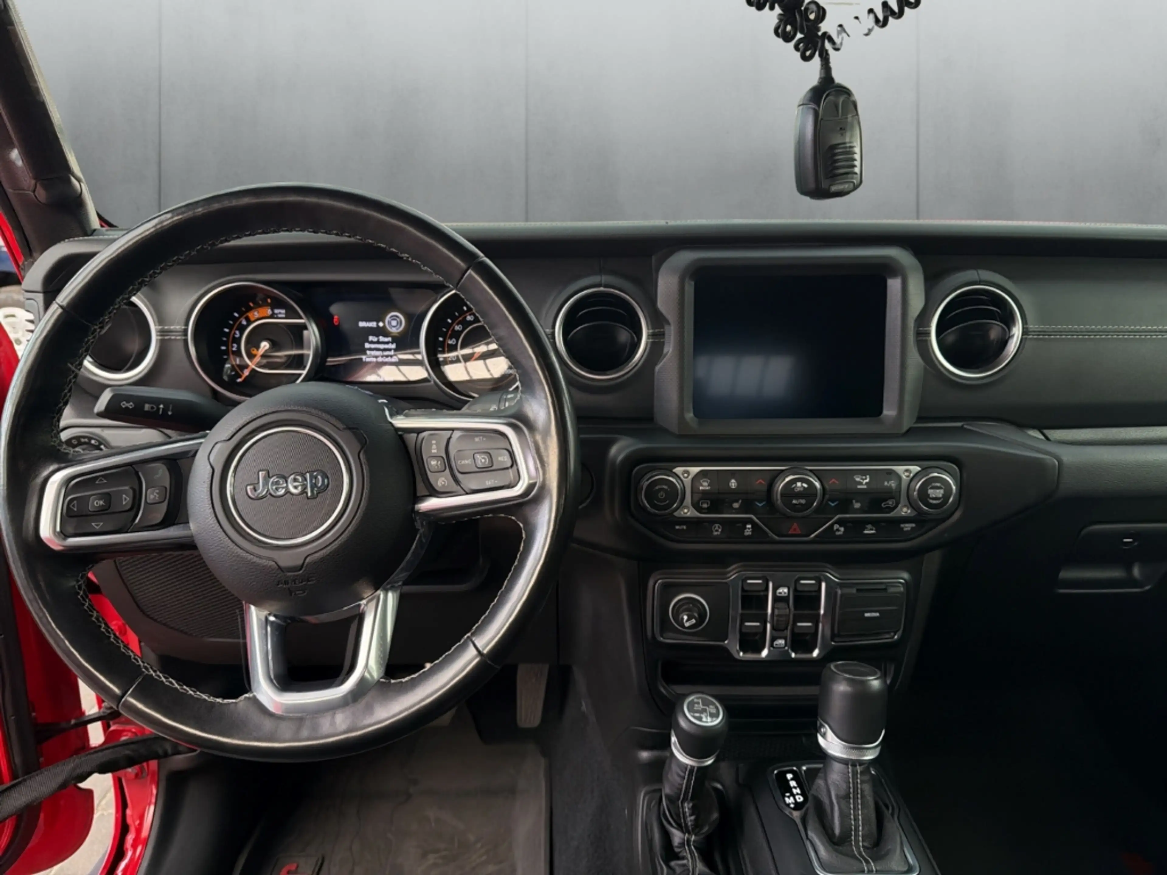 Jeep Gladiator Overland 4WD Inkl. Zubehör Soundsystem LED Sperrdi — photo 9