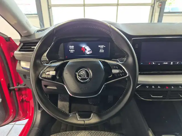 Skoda Octavia view 10