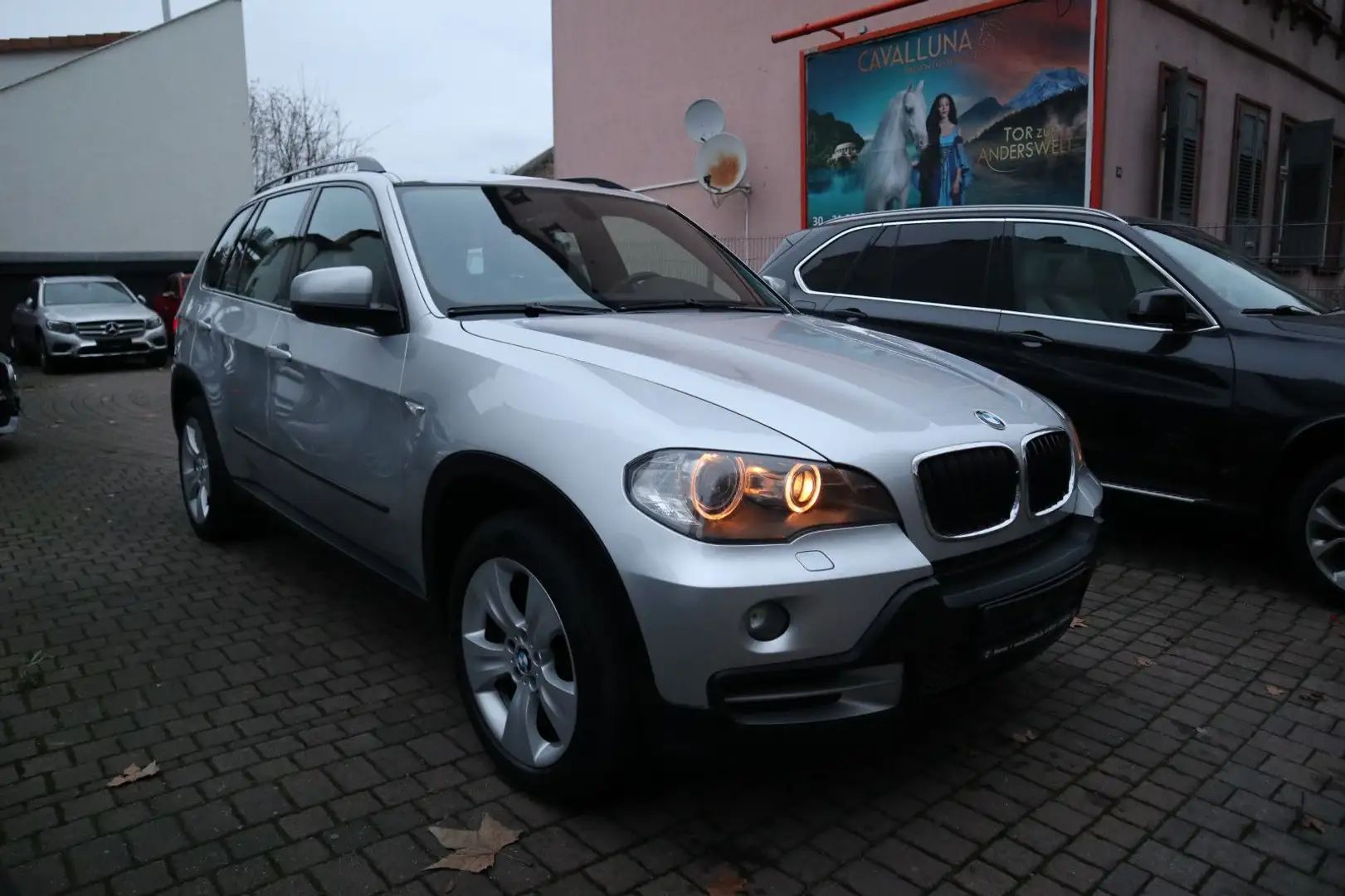 BMW X5 3.0d Pano/Leder/Xenon/2.Hand/AHK Silber - 1