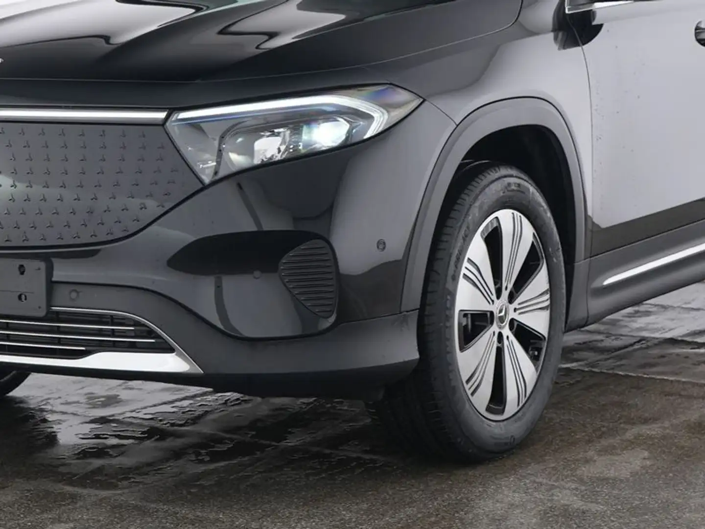 Mercedes-Benz EQB 350 4M Progressive-Advanced/7Sitzer/Distr Schwarz - 2