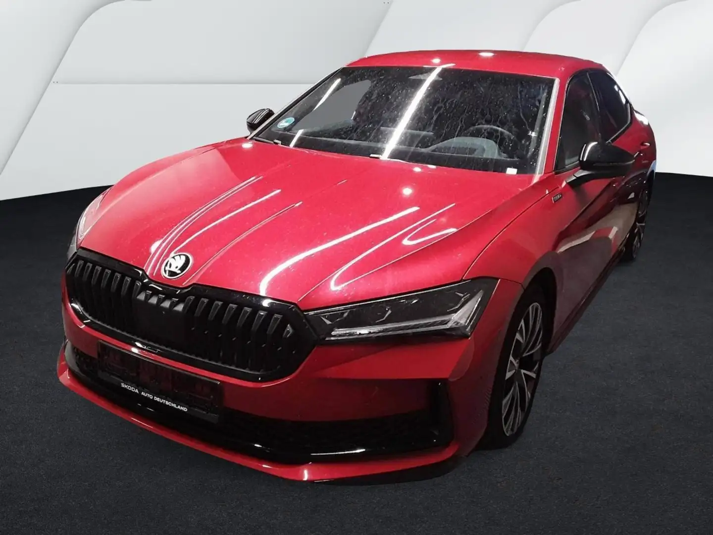Skoda Superb 2.0 SPORTLINE HEADUP 360CAM ACC LM19 NAVI Czerwony - 2