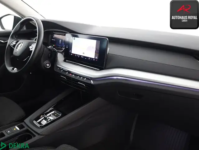 Skoda Octavia view 11