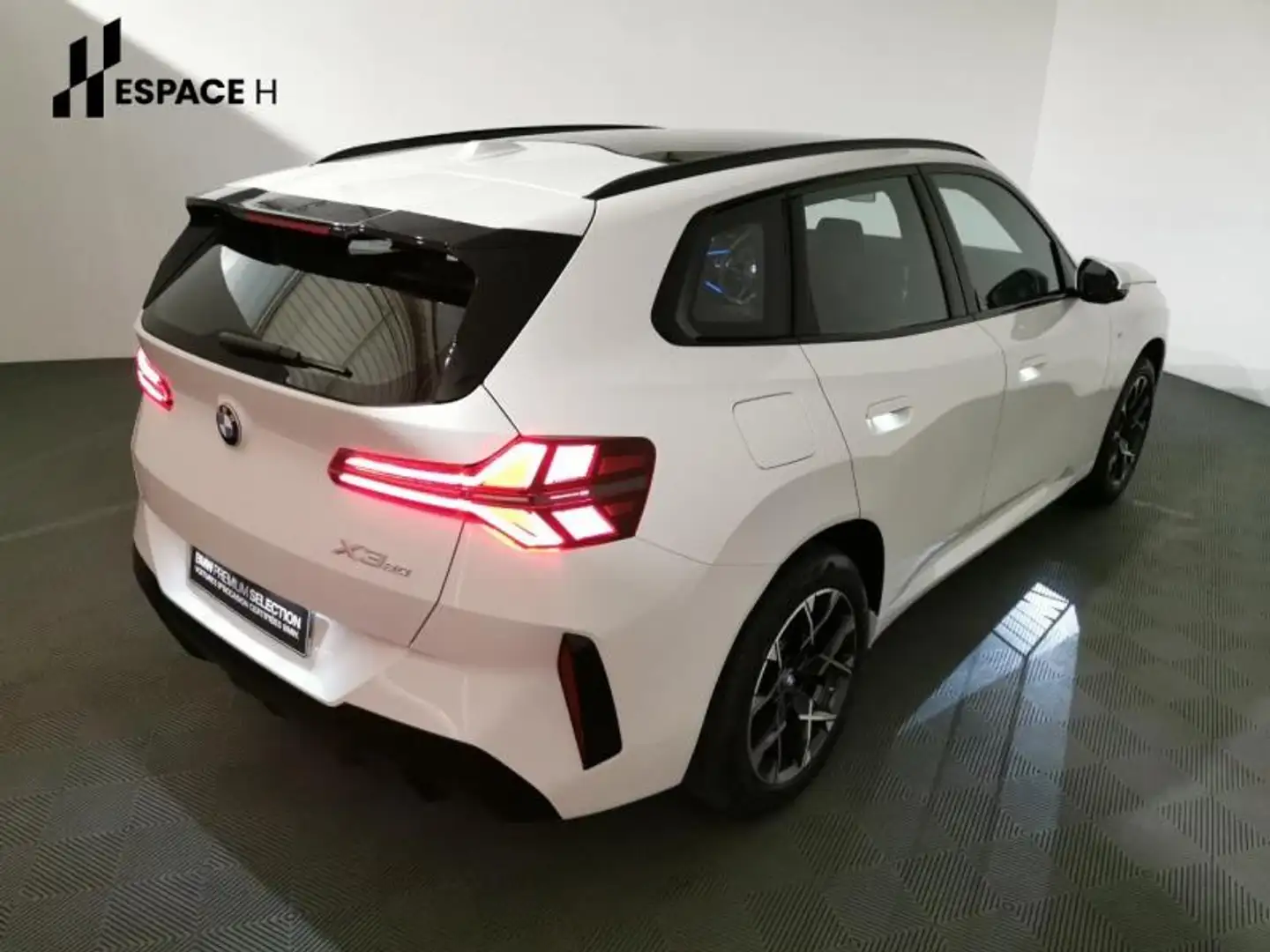 BMW X3 xDrive20 208ch M Sport Белый - 2